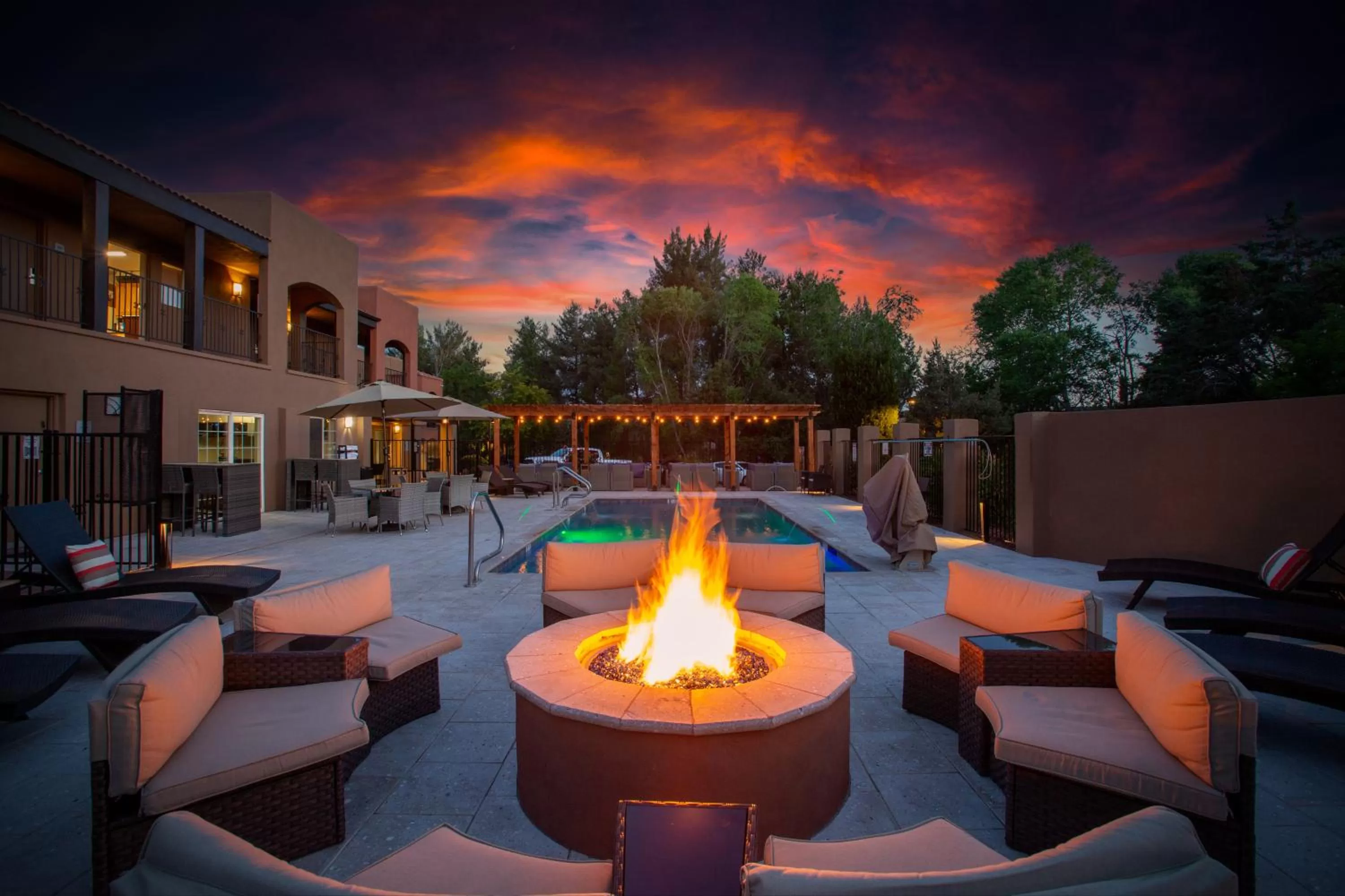 Property building in Arroyo Pinion Hotel, an Ascend Collection Hotel