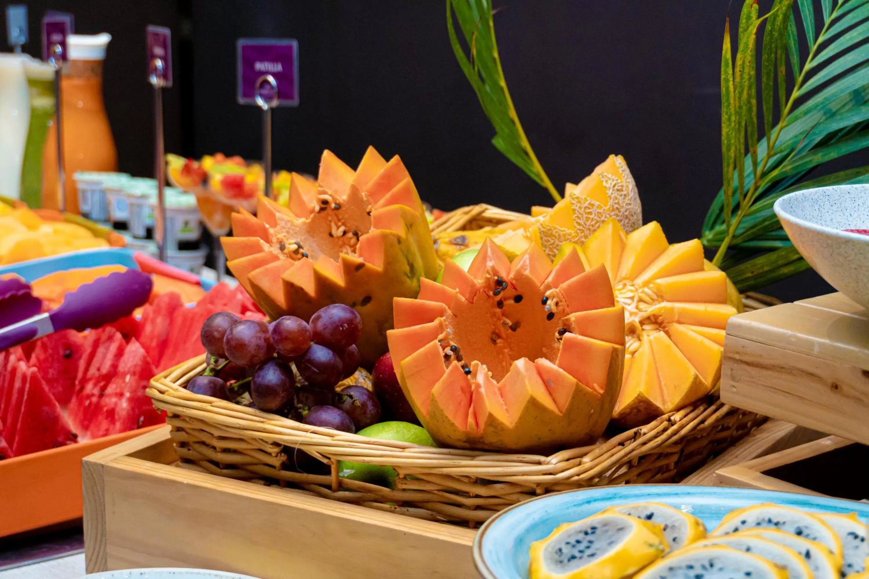 Restaurant/places to eat in Crowne Plaza Barranquilla by IHG