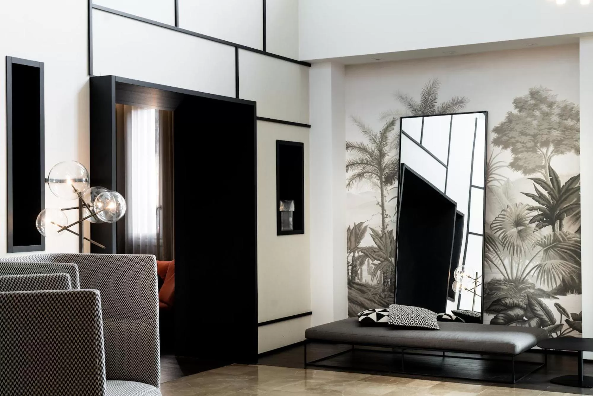 Facade/entrance in Litta Palace Milano