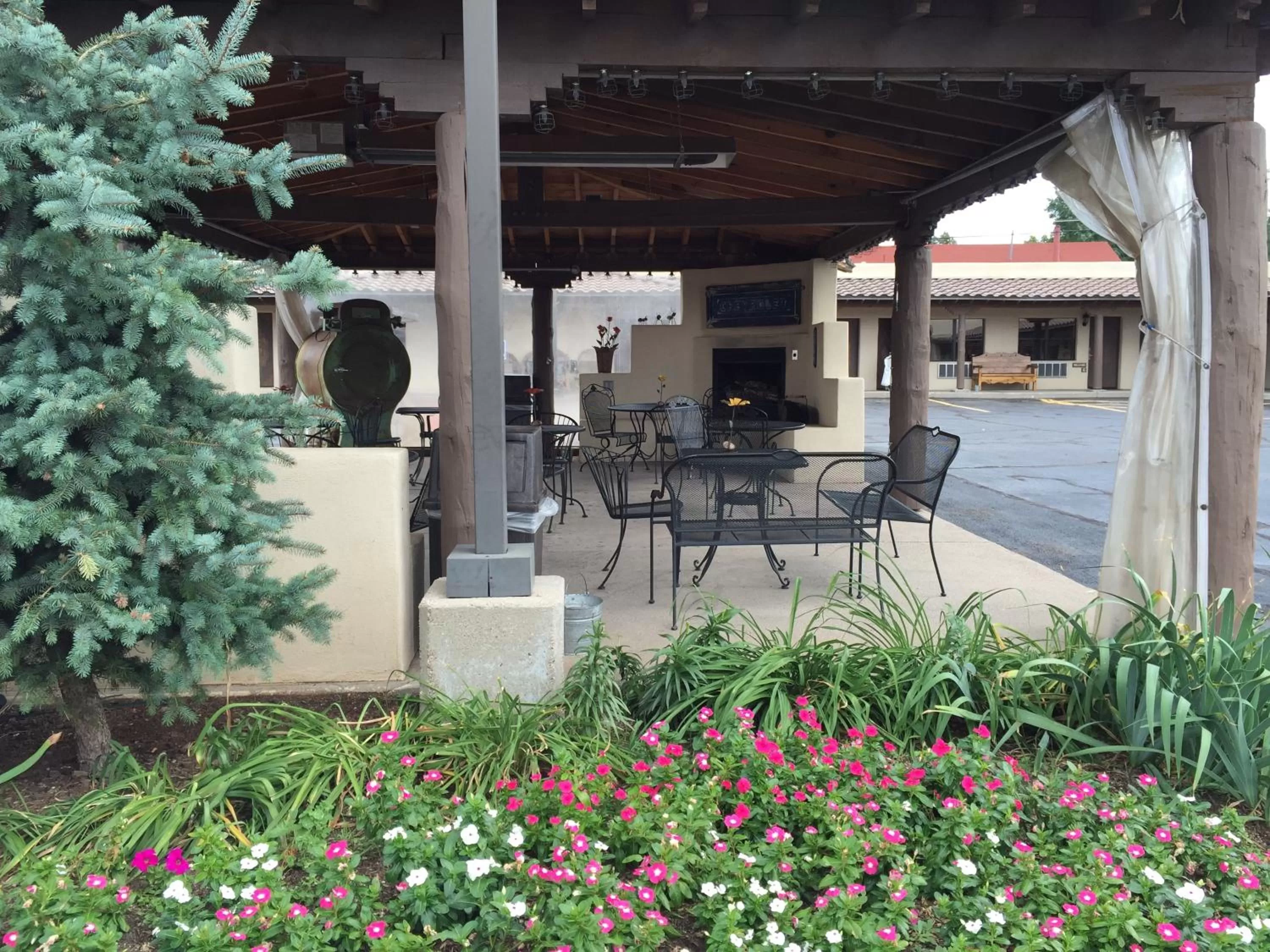 Patio in The Lodge on Route 66