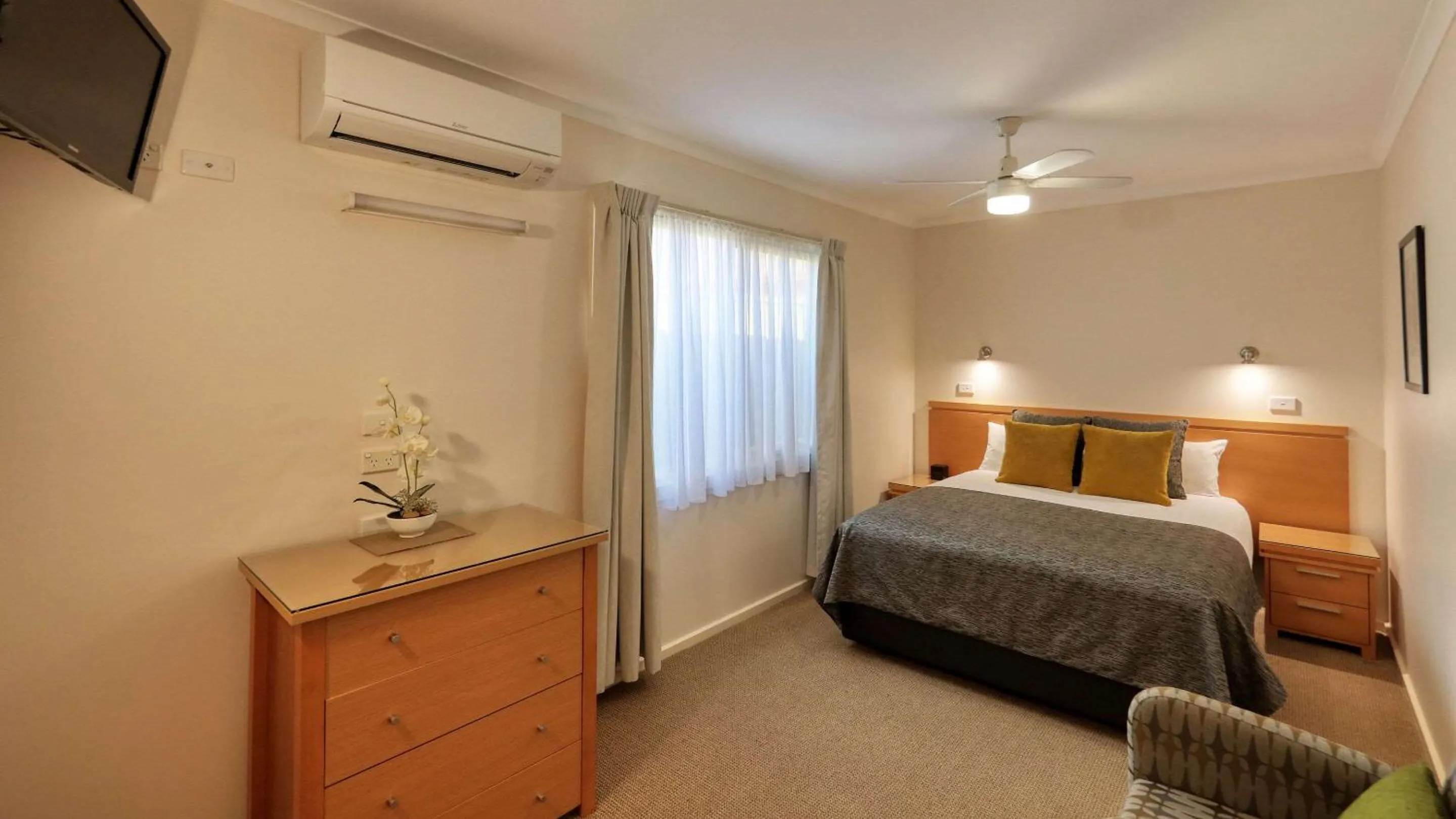 Bedroom, Bed in Quality Inn Swan Hill