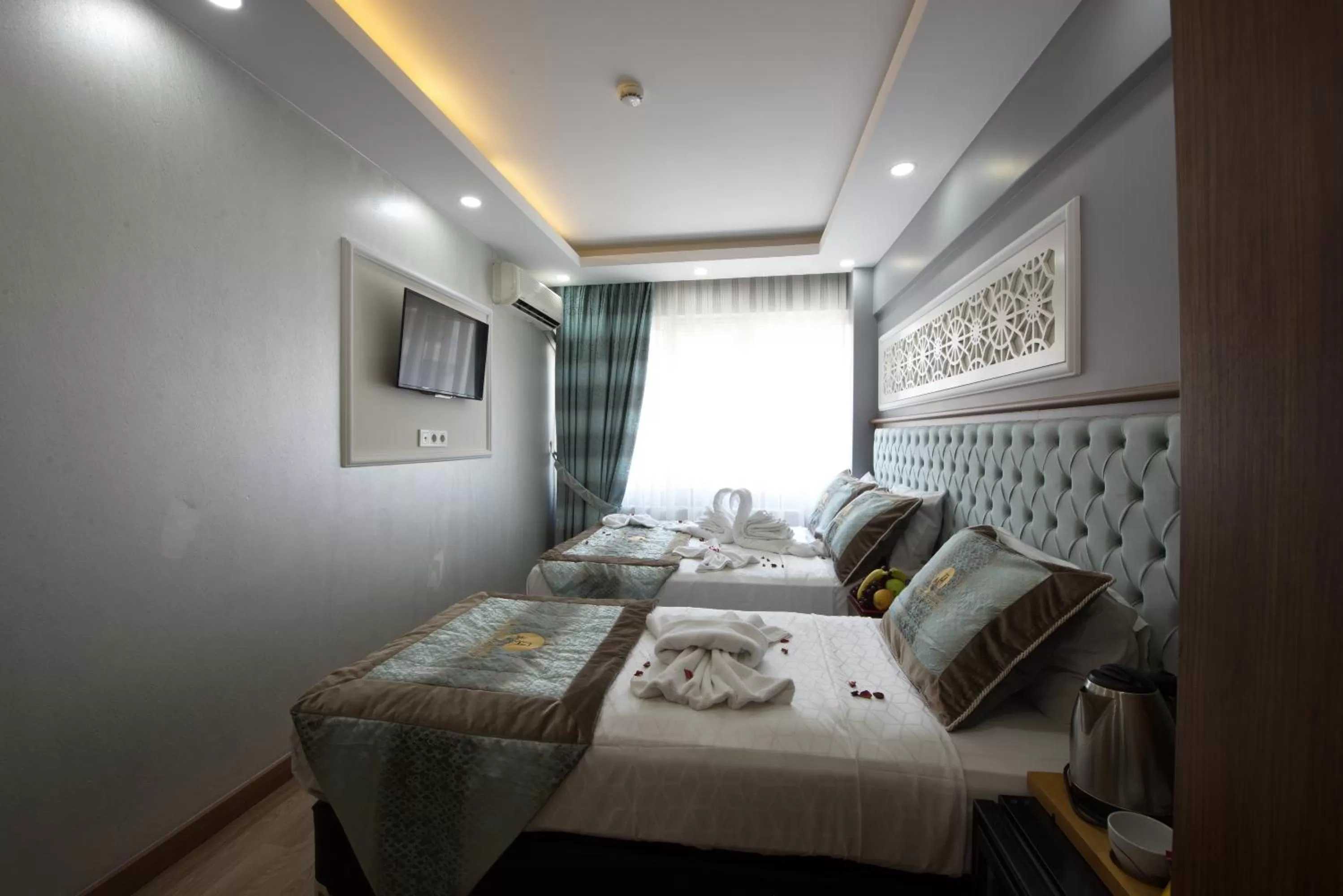 Bedroom in Istanbul Sirkeci Hotel