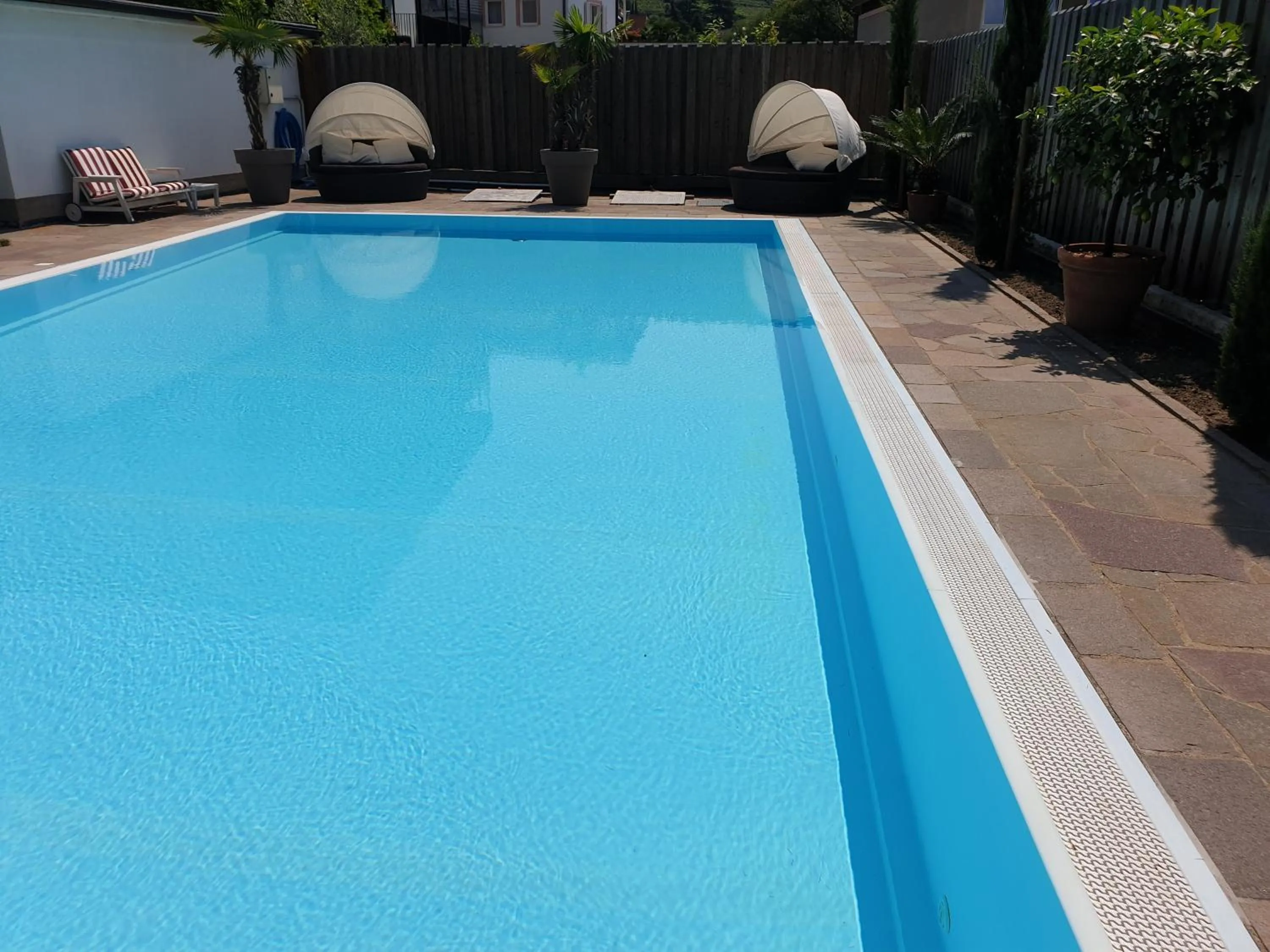 Swimming pool in Hotel Jasmin