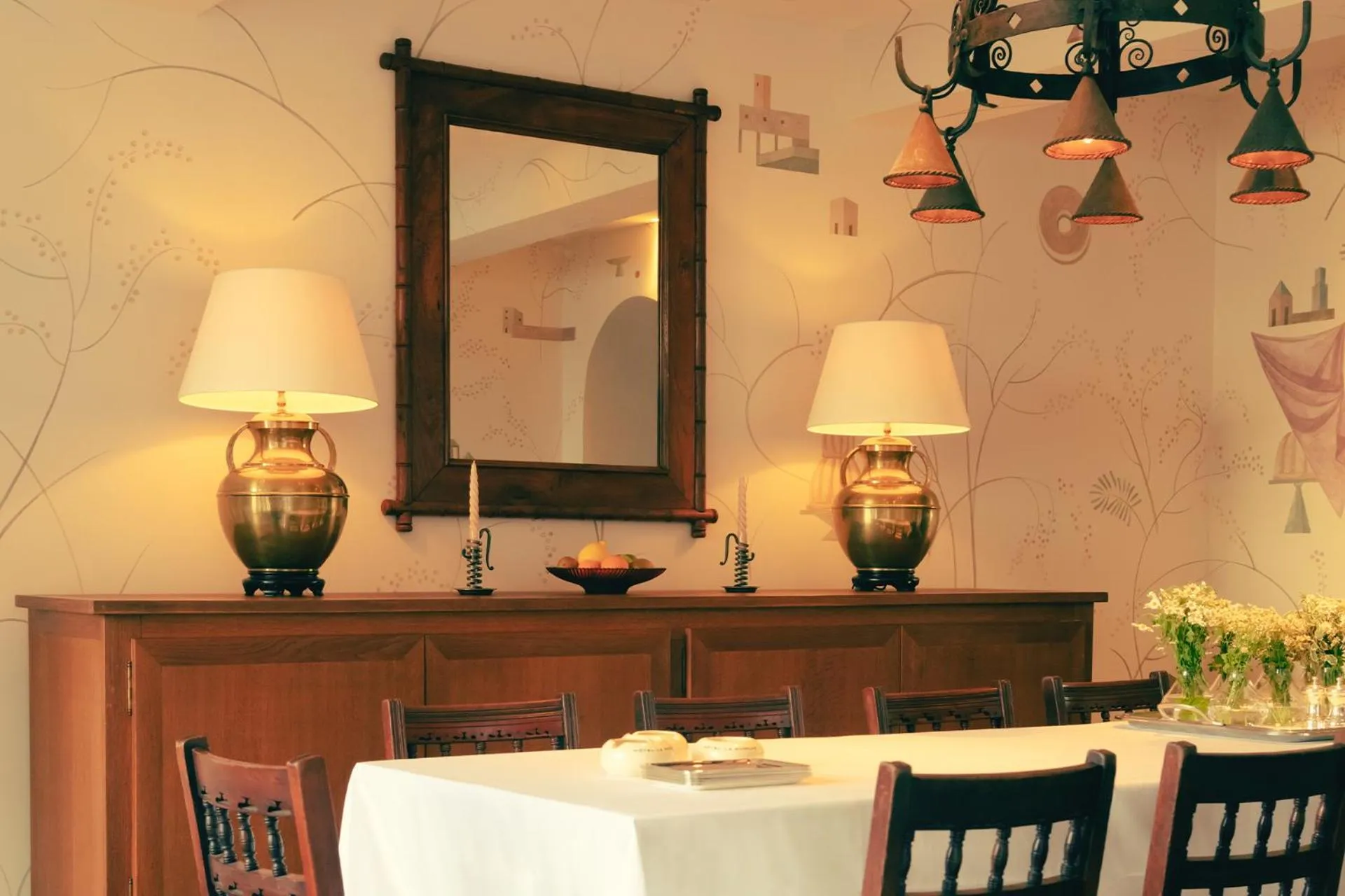 Living room in Hotel la Ponche