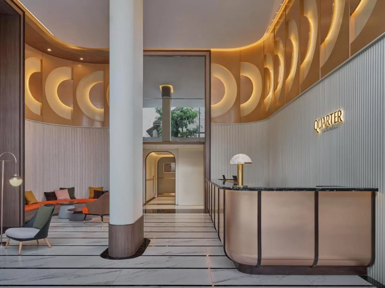 Lobby or reception in The Quarter Onnut by UHG