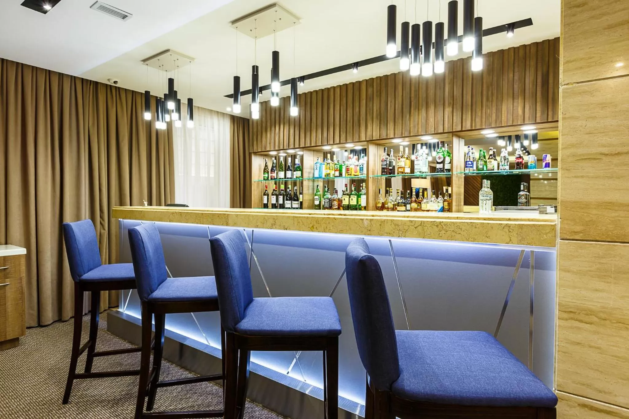 Lounge or bar in Renion Hills Hotel