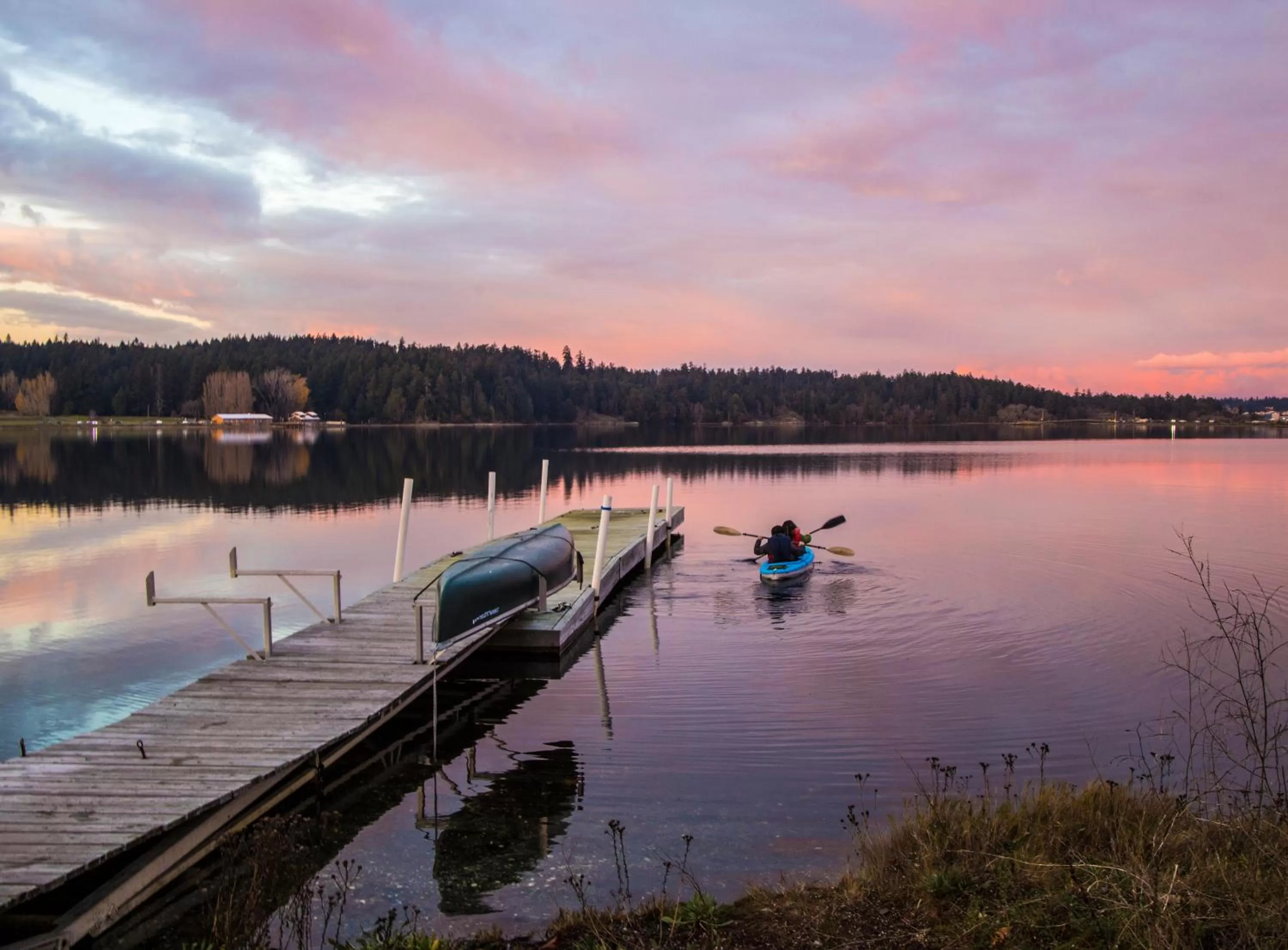 Canoeing in Birds of a Feather Victoria Oceanfront Studio Suites