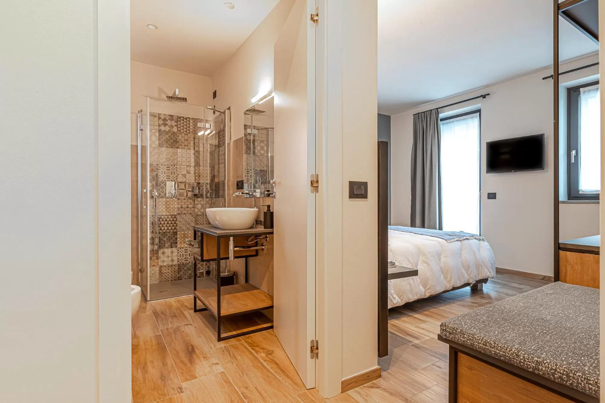 Photo of the whole room, Bed in Hotel Mon Émile