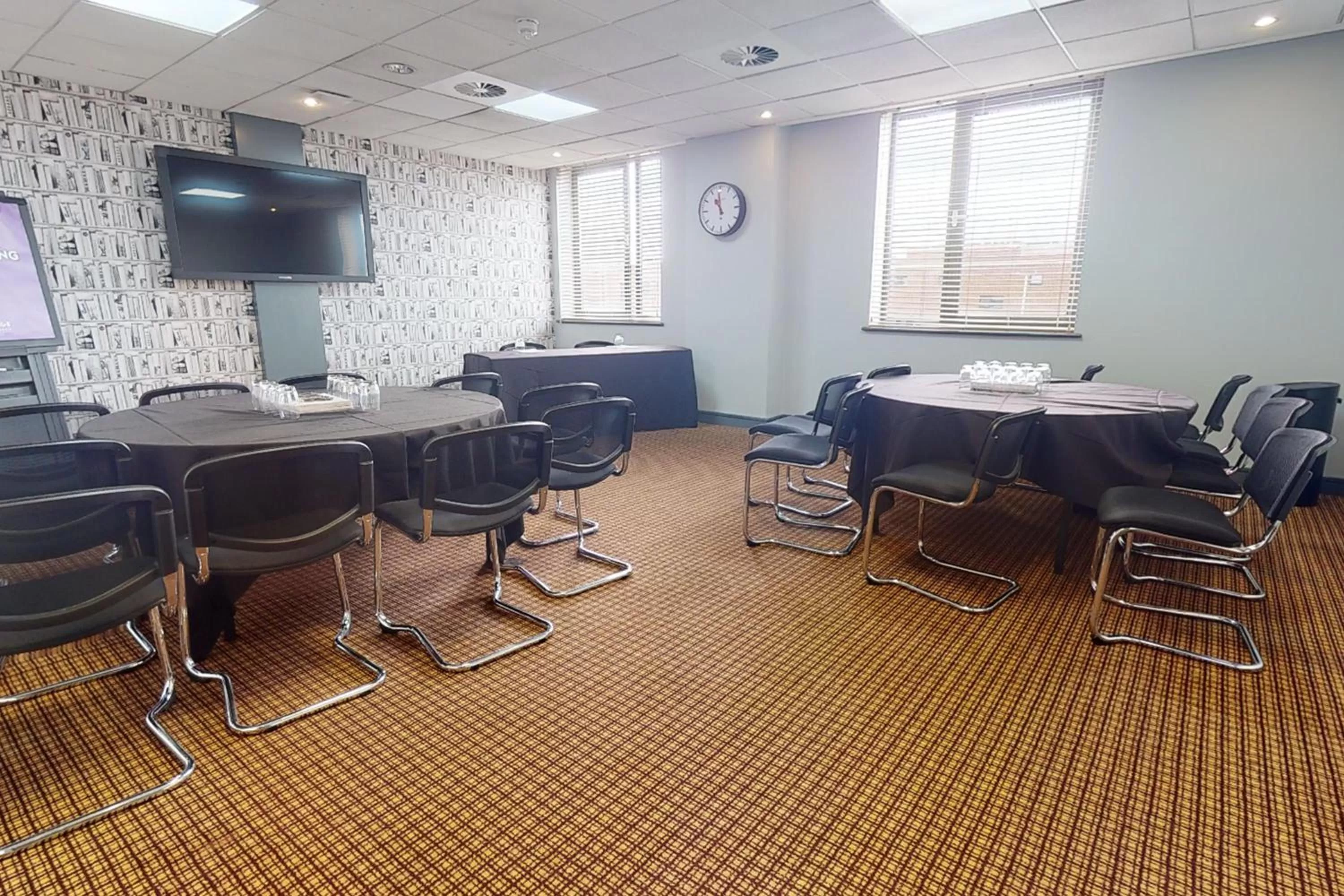 Meeting/conference room in Village Hotel Swansea