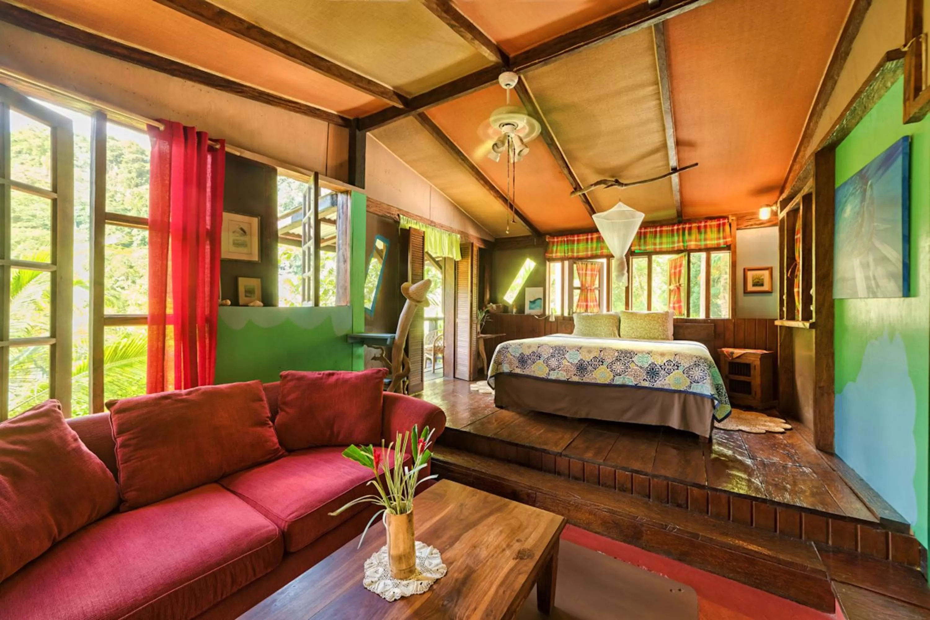 Deluxe Double Room with Balcony in Cocoa Cottage