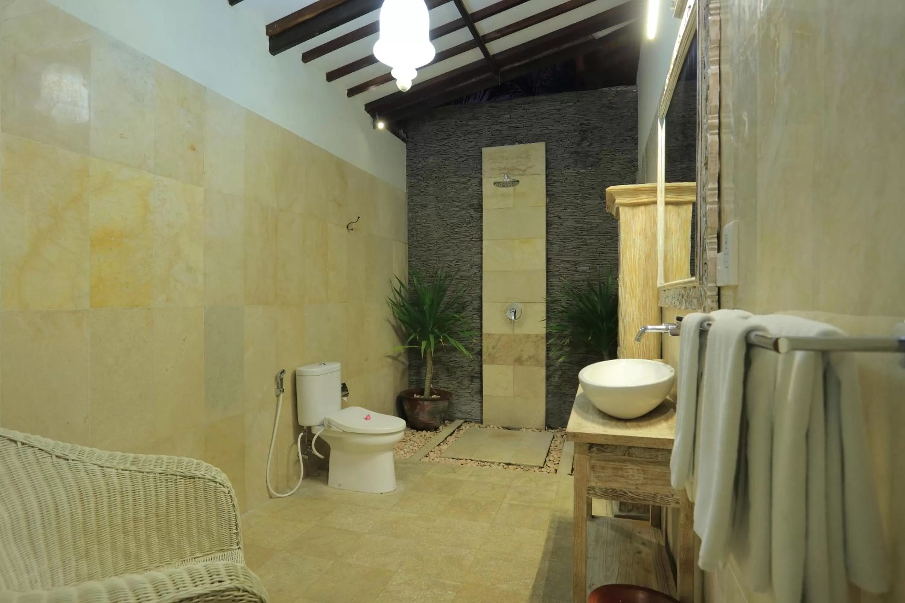 Bathroom in Puri Mas Boutique Resort & Spa