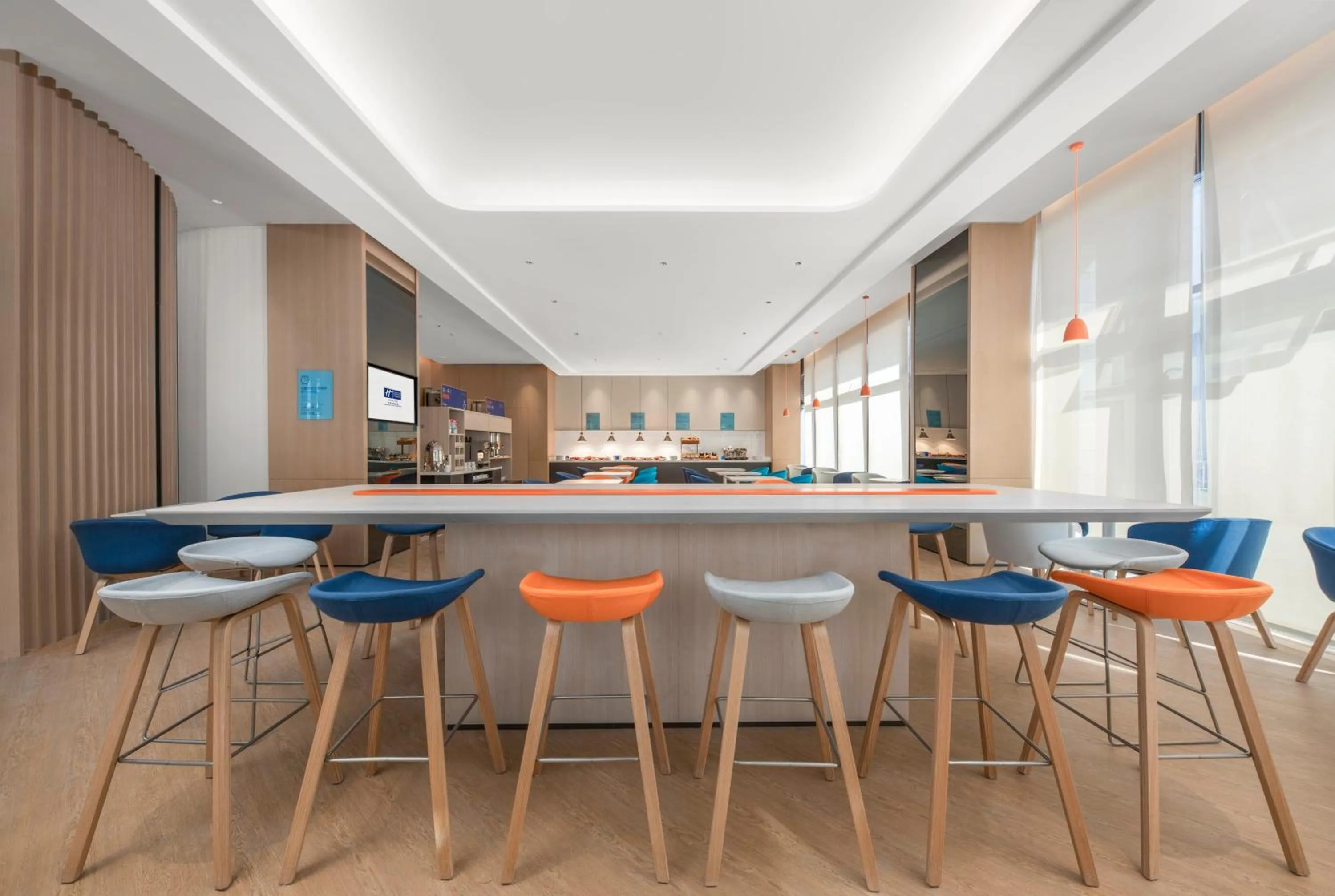 Restaurant/places to eat in Holiday Inn Express Nantong North Gateway by IHG