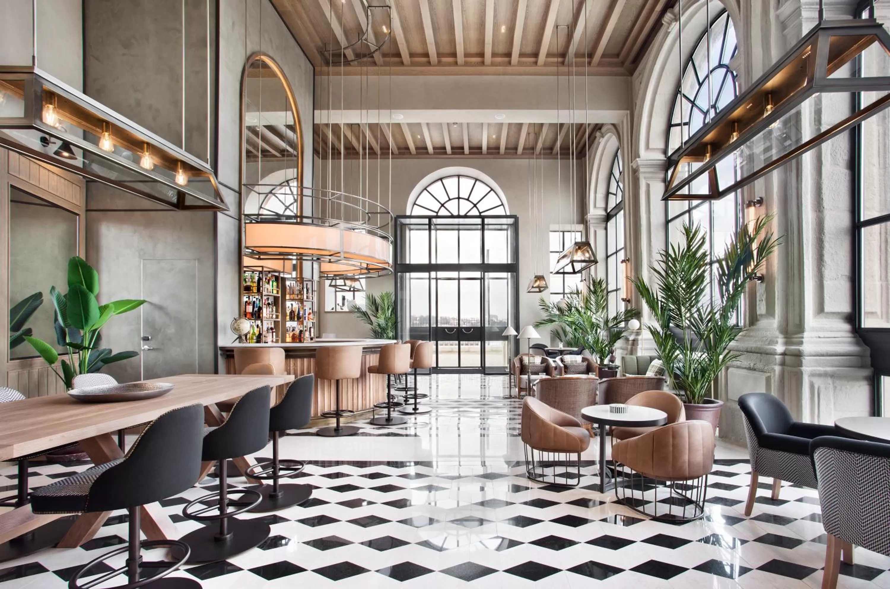 Restaurant/places to eat in Vincci Ponte de Ferro