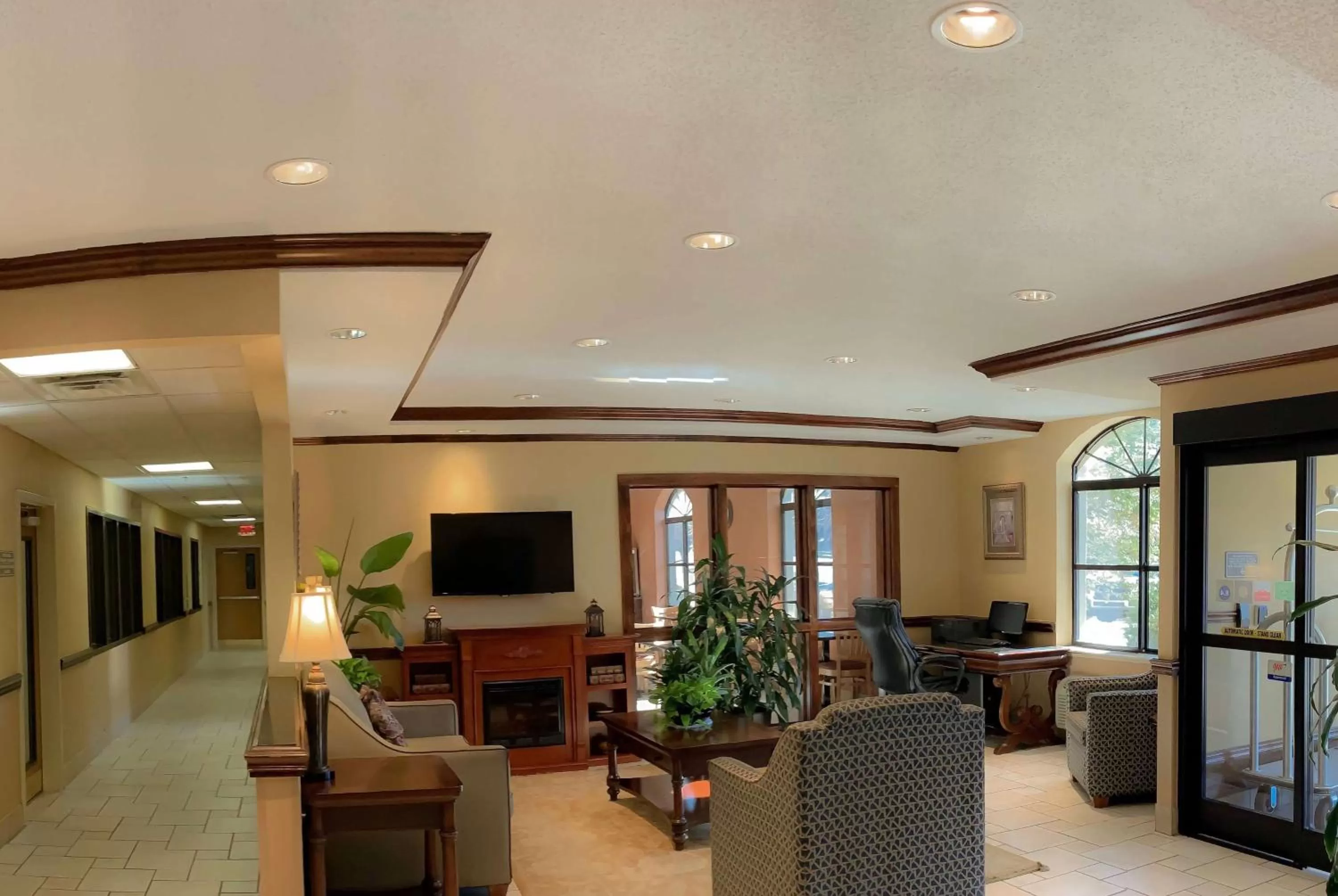 Lobby or reception in Baymont by Wyndham Asheville/Biltmore