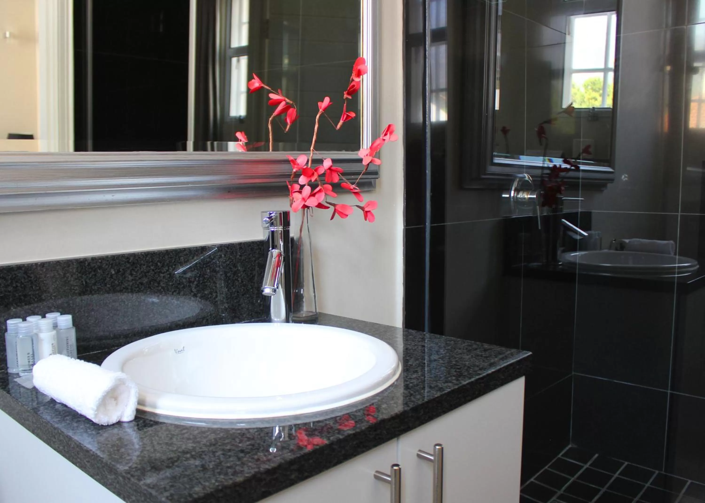 Bathroom in Long Street Boutique Hotel