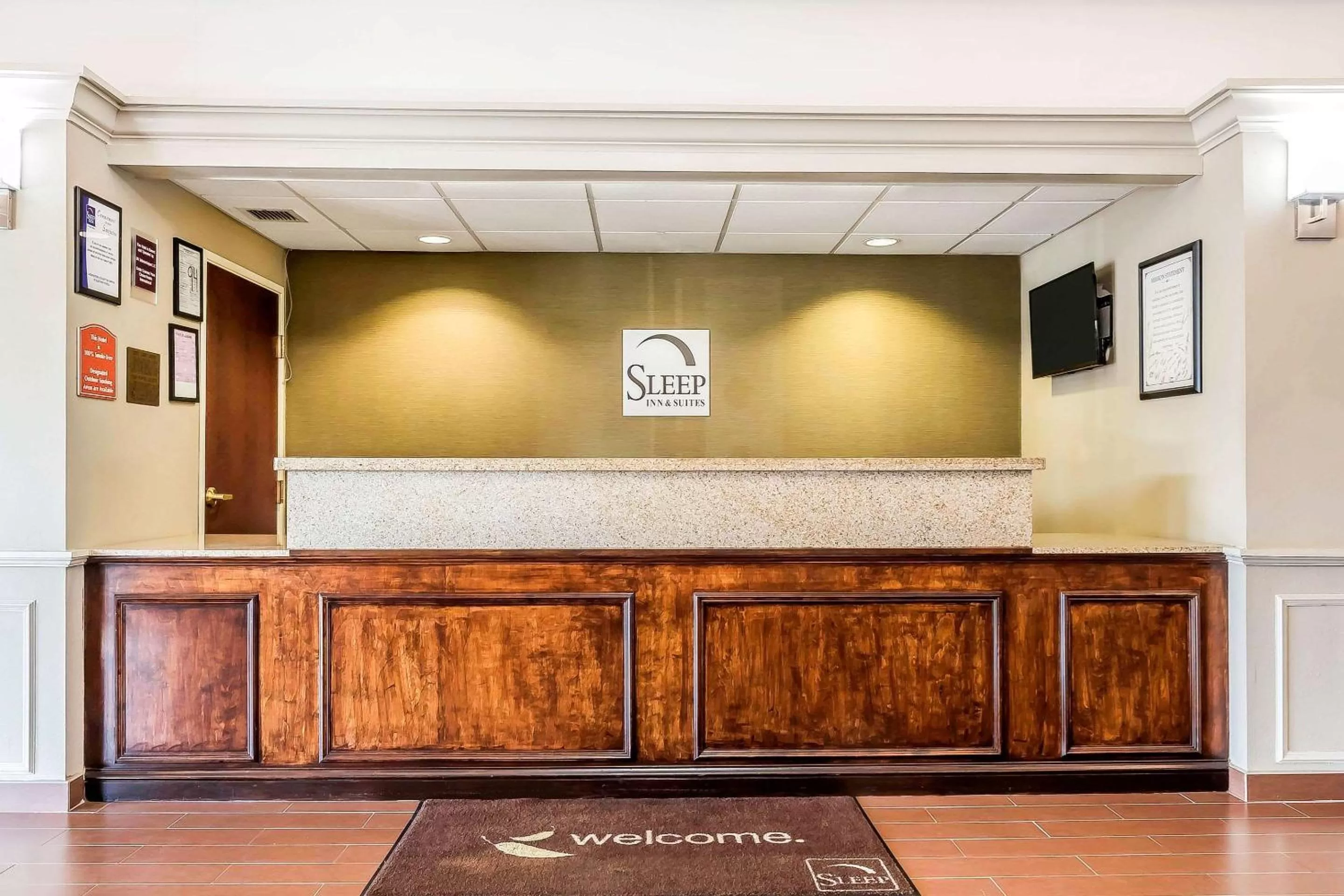 Lobby or reception in Sleep Inn & Suites Dothan North