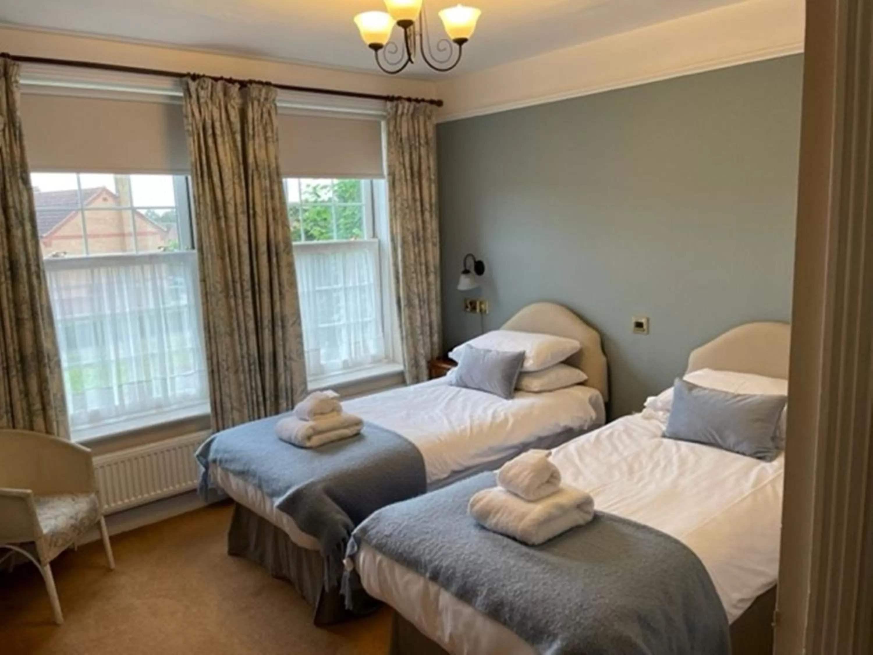 Bed in Sherbourne House