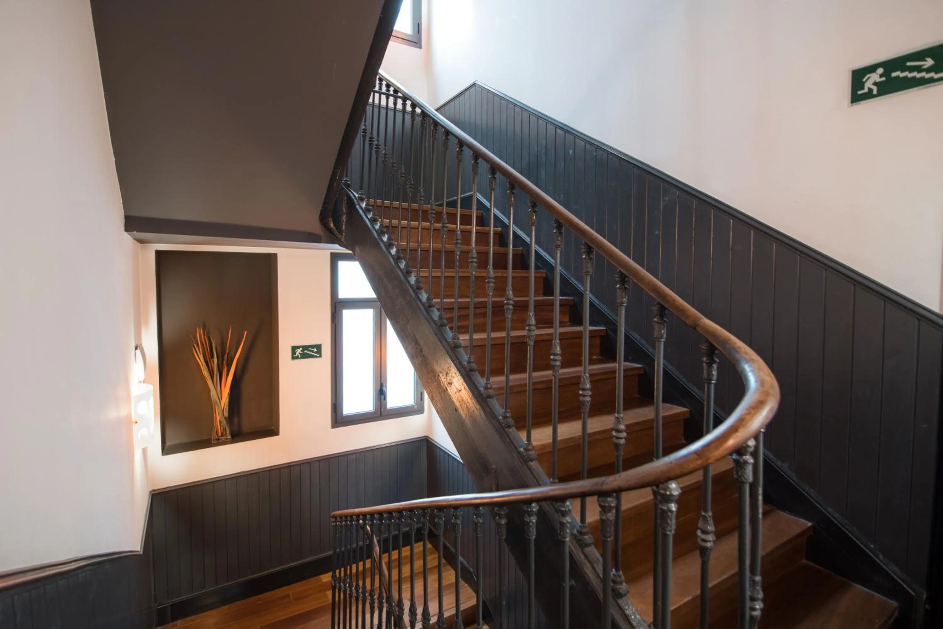 Decorative detail in Petit Palace Tres Cruces