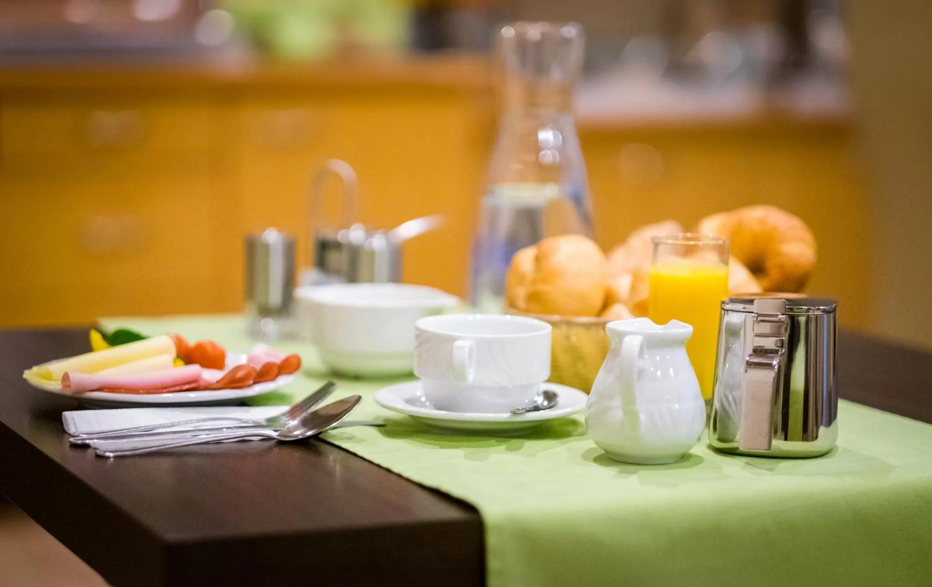 Buffet breakfast in Hotel-Pension Wild