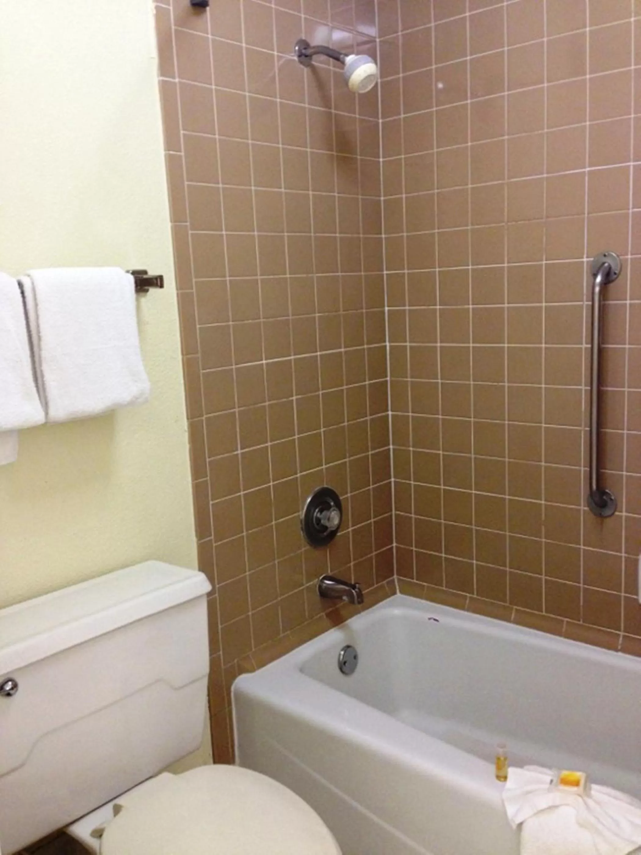 One-Bedroom Queen Suite - Non-Smoking in Days Inn by Wyndham Irving Grapevine DFW Airport North
