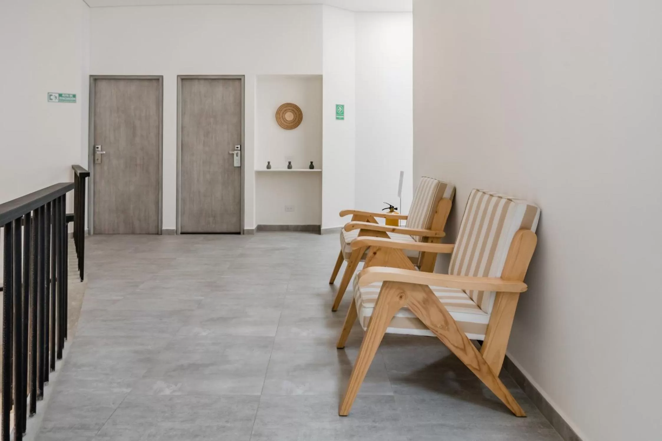 Seating area in 574 Hotel