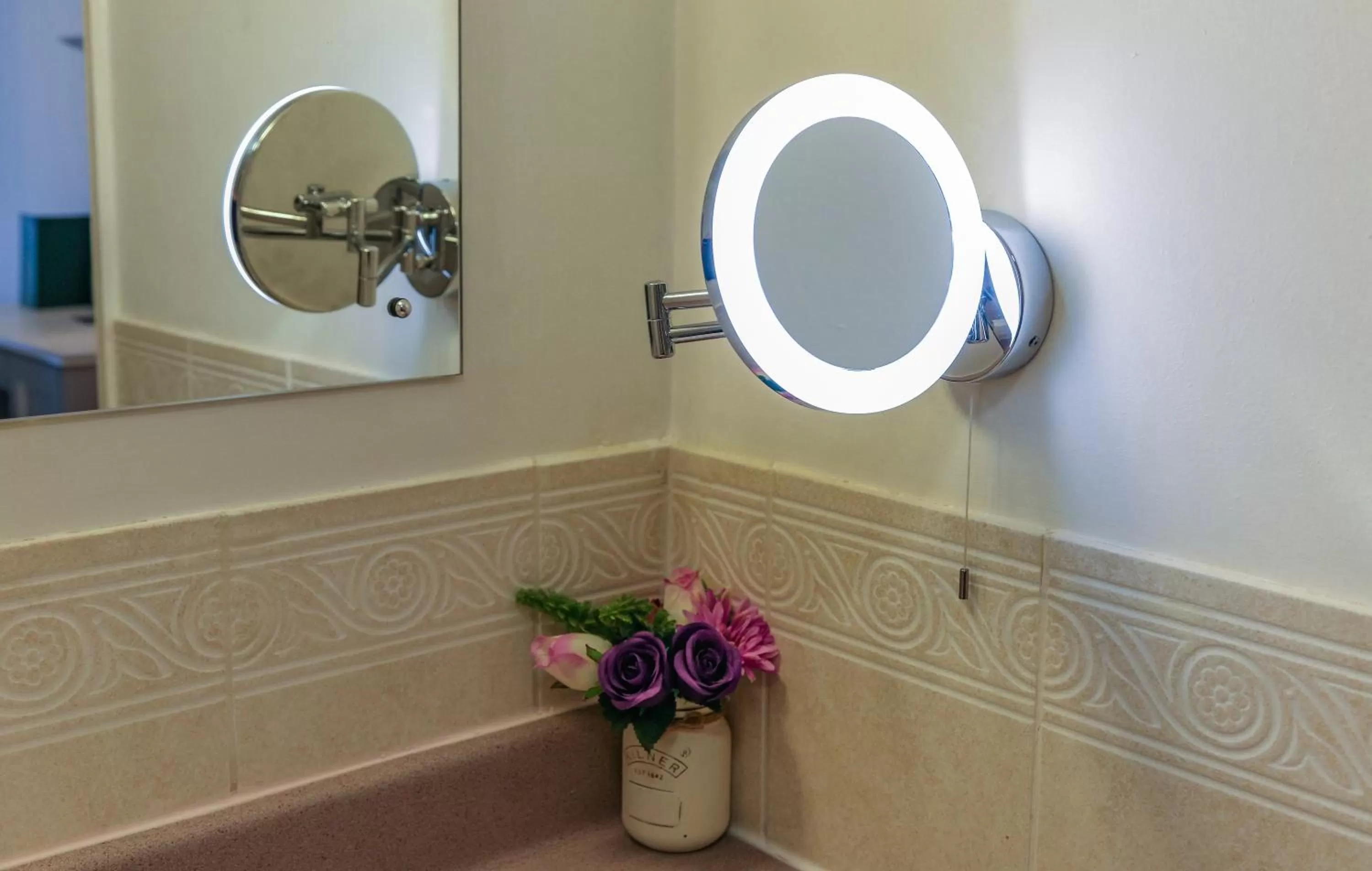 Bathroom in Garrison Hotel