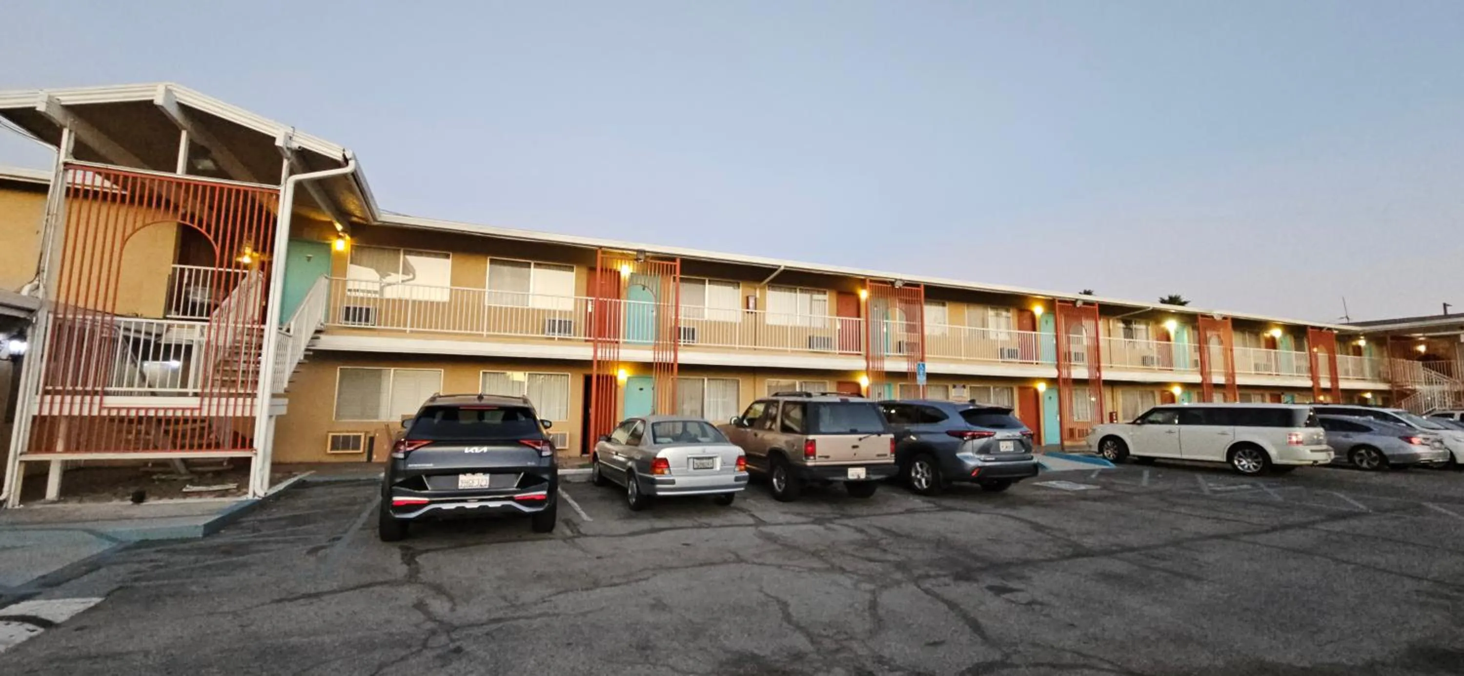 Property building in Heritage Inn - Milpitas