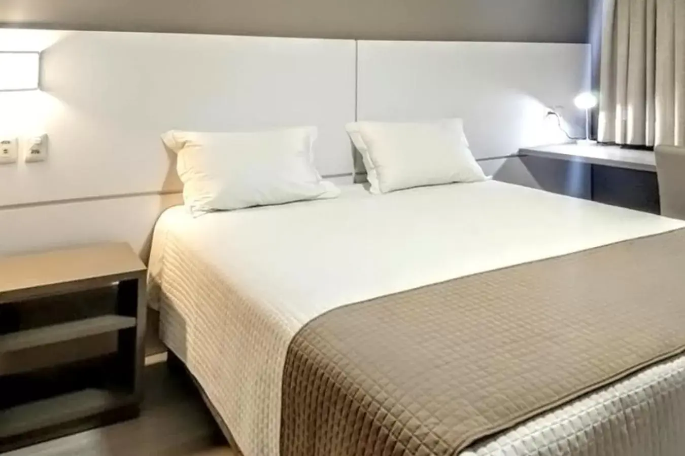 Deluxe Room in Tri Hotel Executive Indaial Deluxe Room in Tri Hotel Executive Indaial