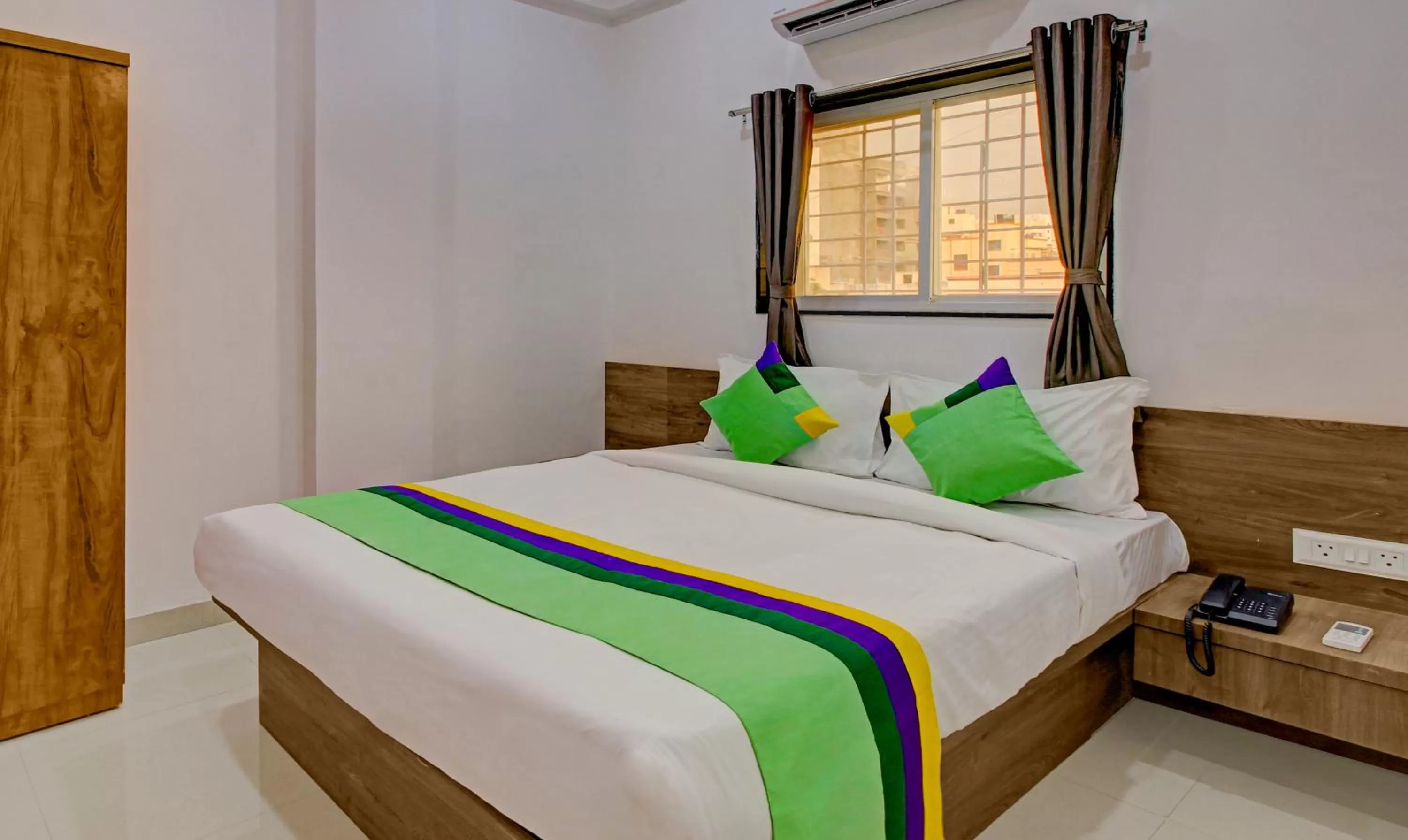 Treebo Trend White House