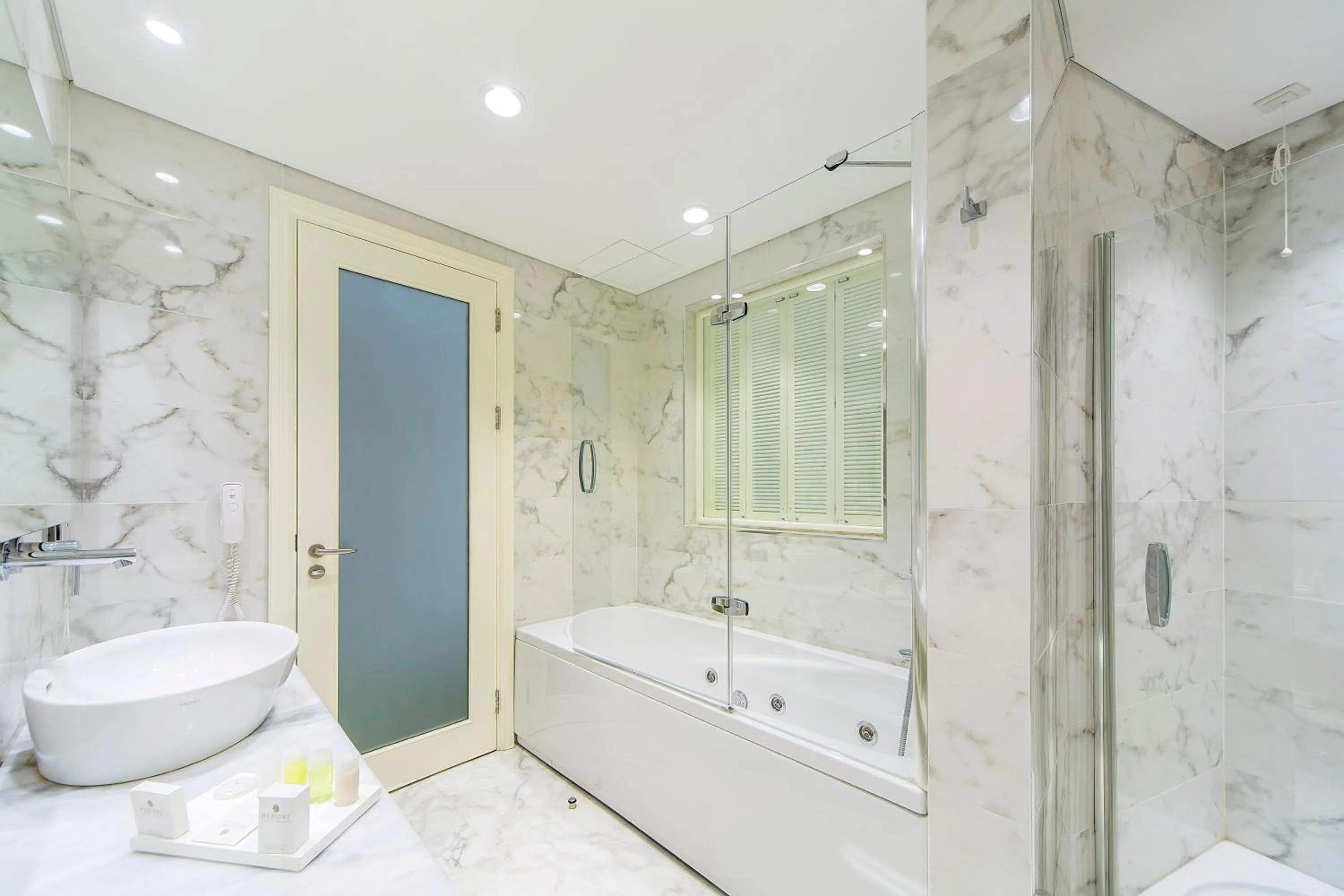 Shower in Hotel Morione & Spa Center