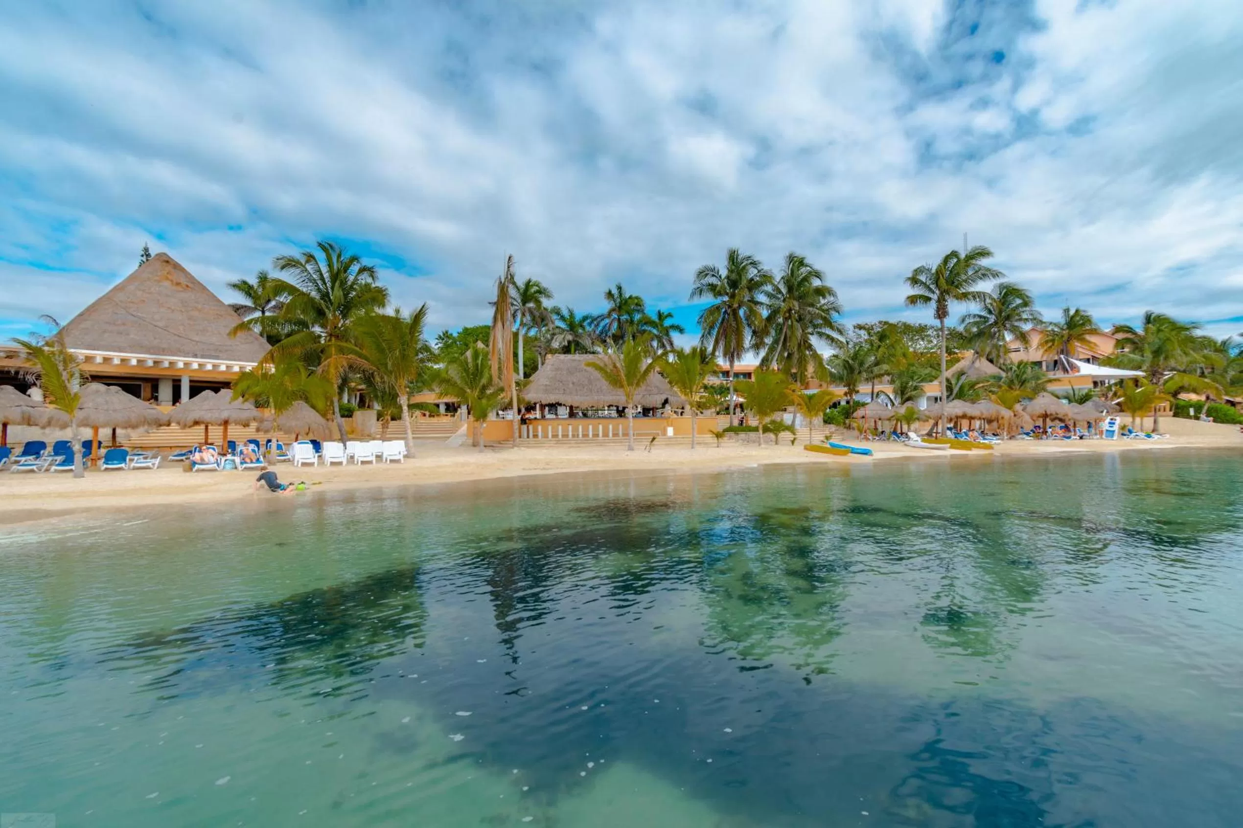 Beach in Puerto Aventuras Hotel & Beach Club