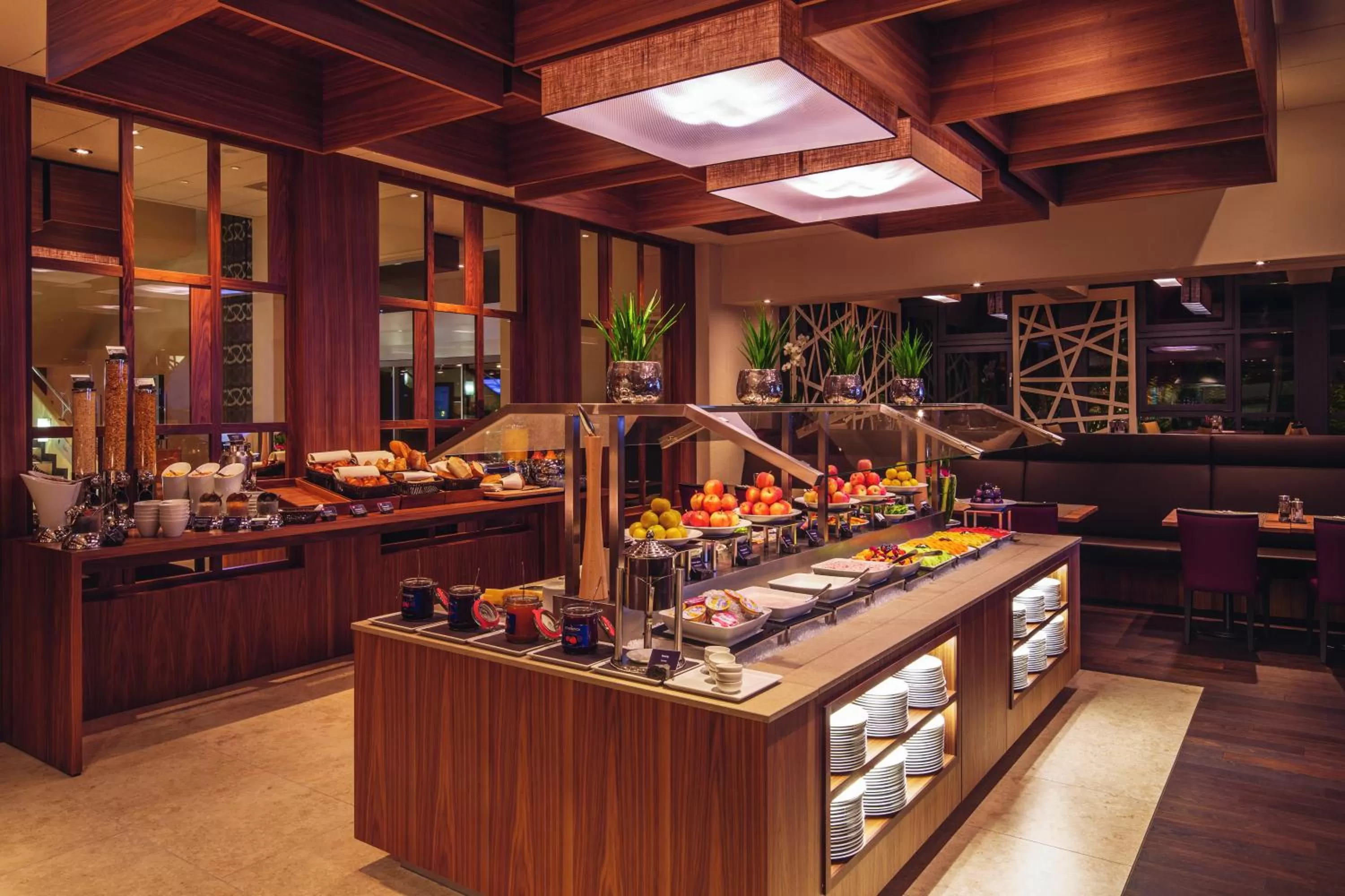 Restaurant/places to eat in Mövenpick Hotel Zürich-Regensdorf