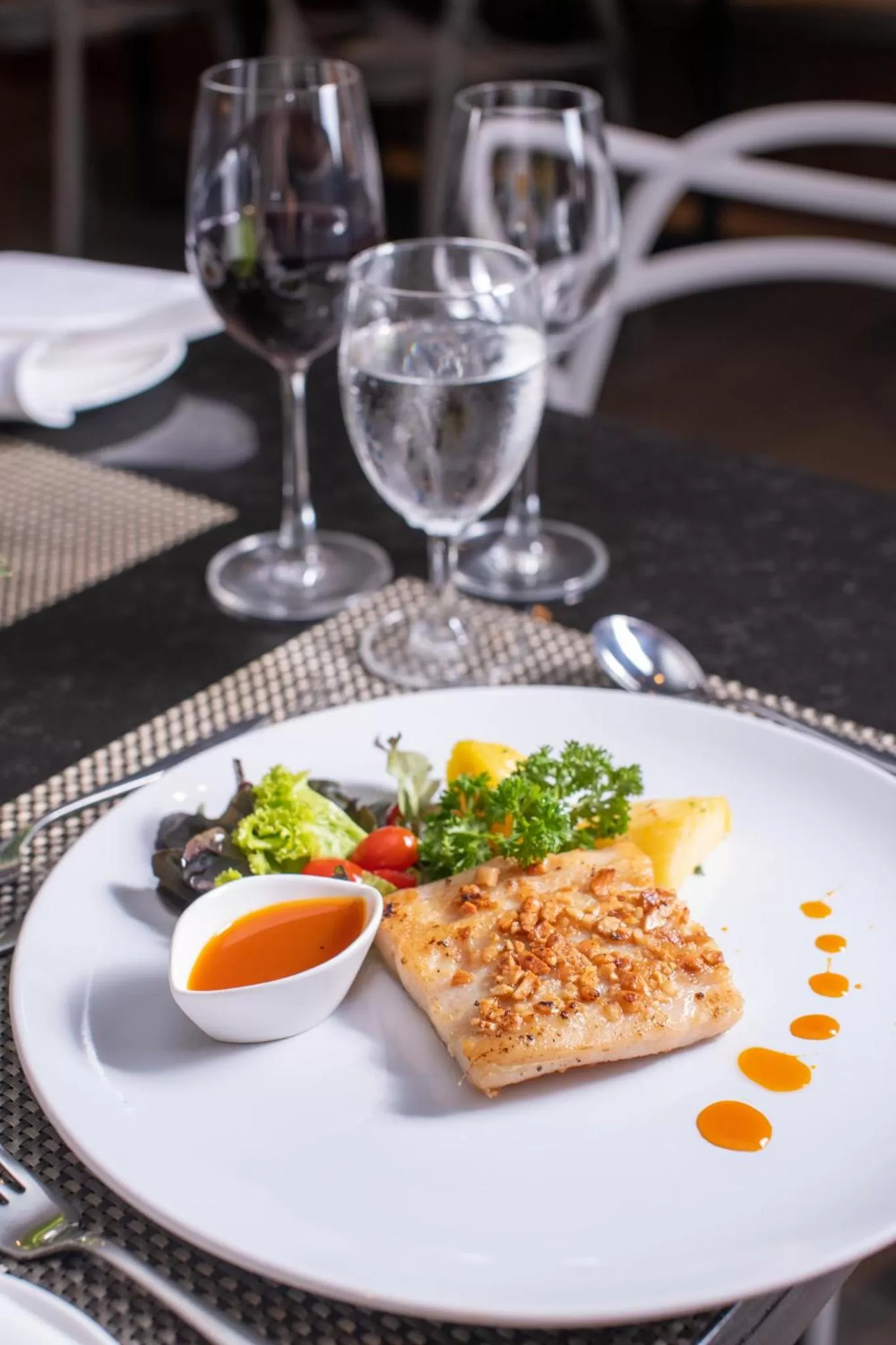 Food in S Ratchada Leisure Hotel