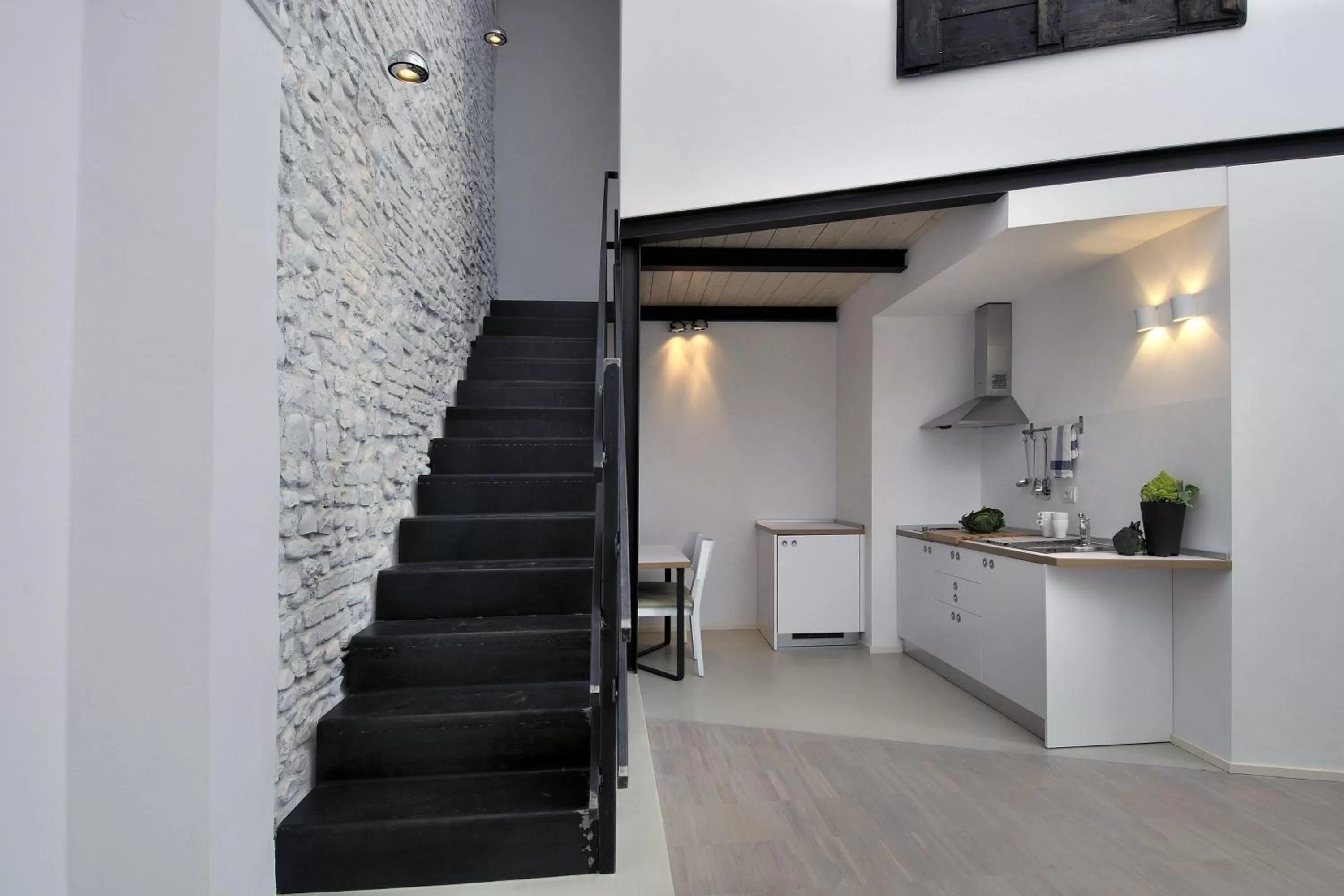 Photo of the whole room in Villa Aruch