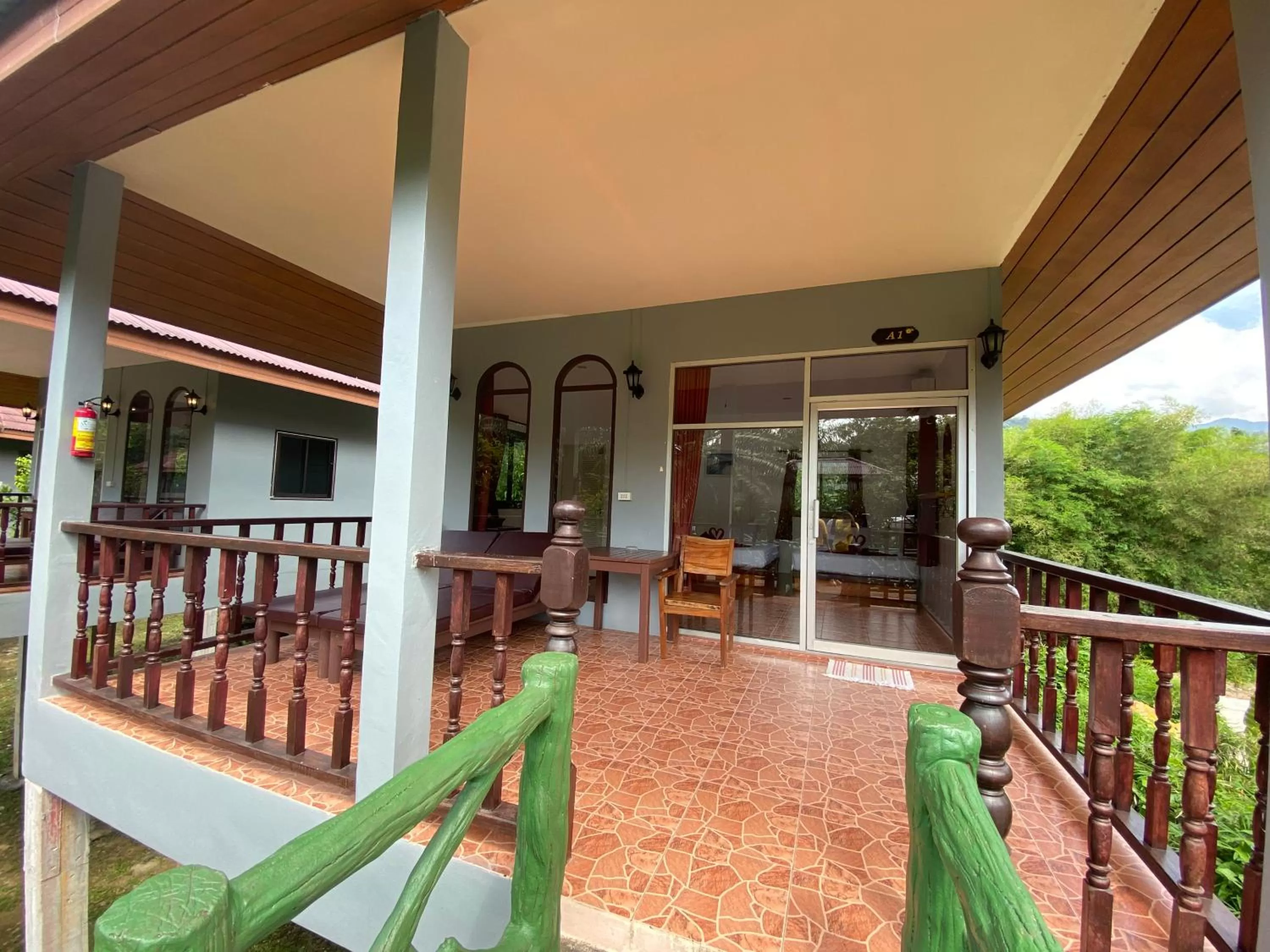 Property building in Khao Sok Jungle Huts Resort