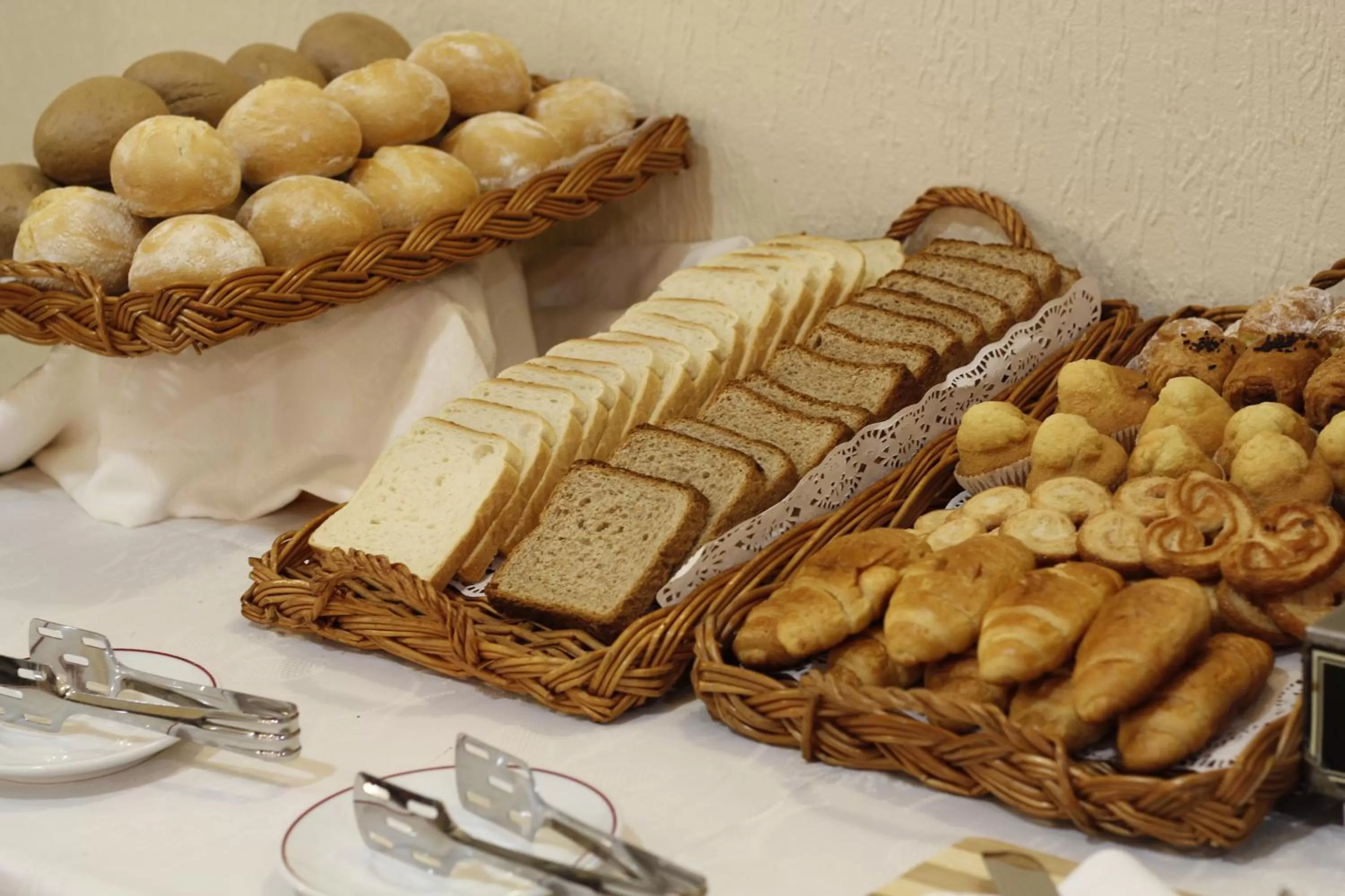 Food and drinks in 4Dreams Hotel Chimisay