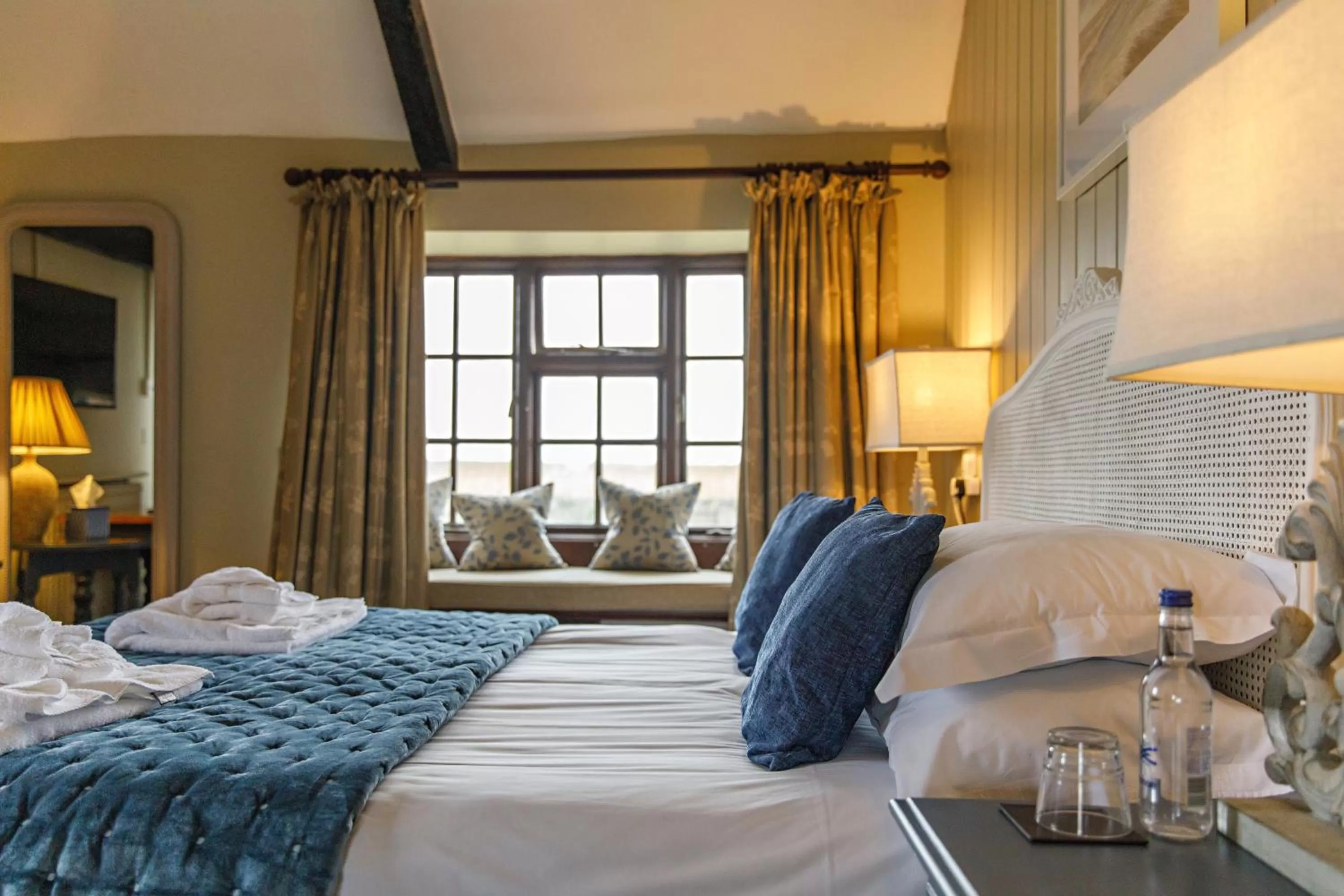 Bedroom, Bed in Cley Windmill