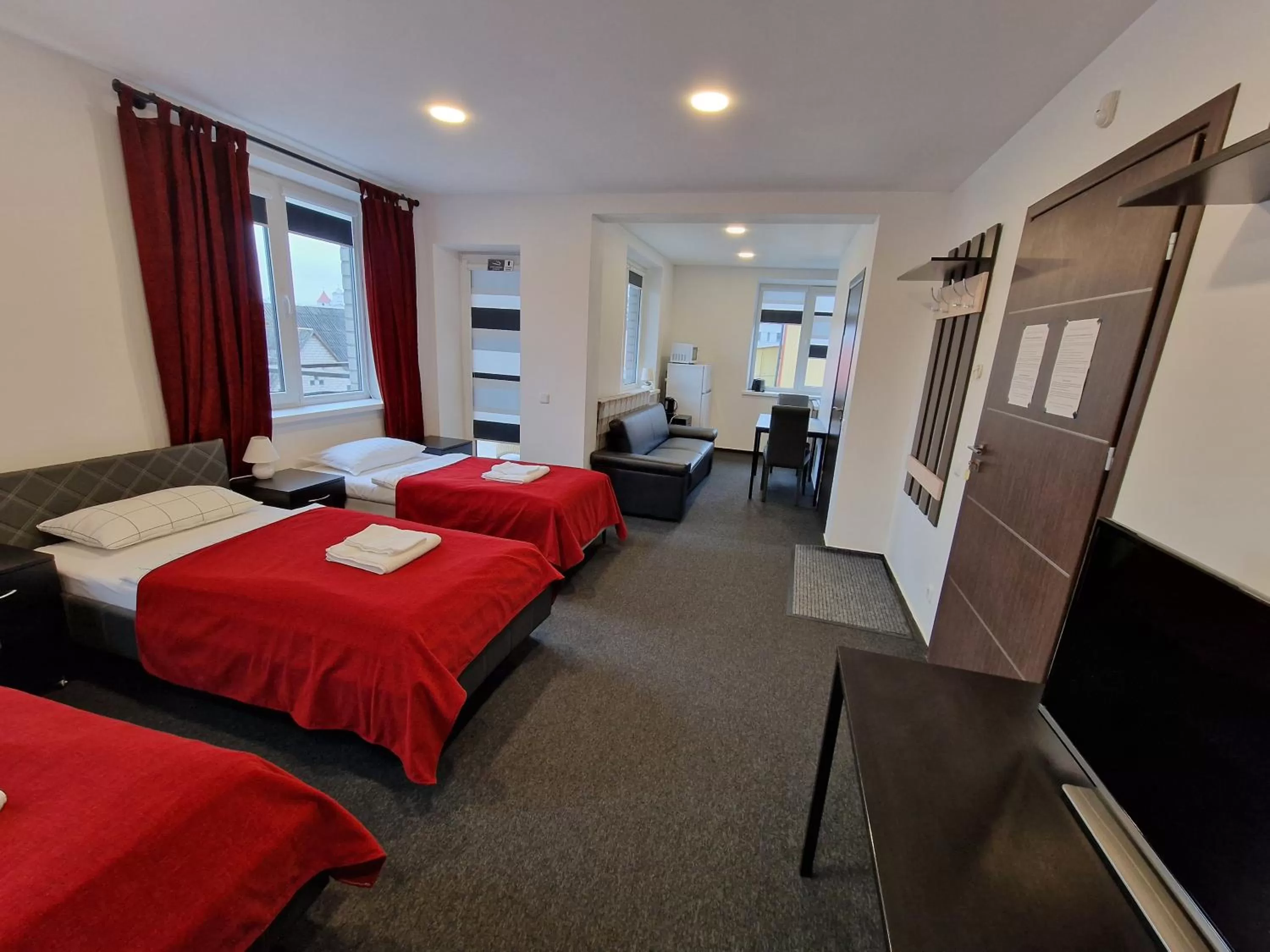 Bed in KALIDA Rooms for rent