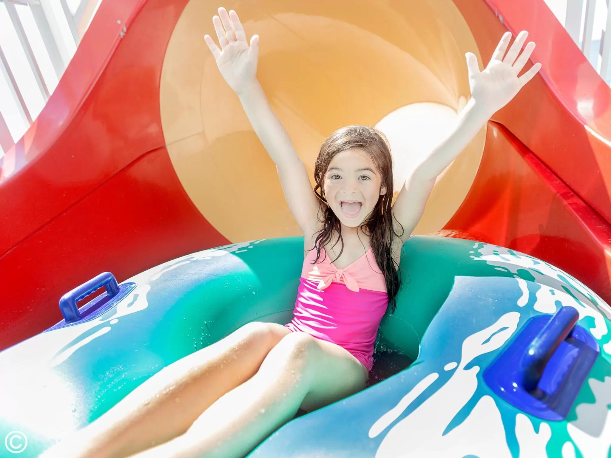 Swimming pool in Crown Reef Beach Resort and Waterpark