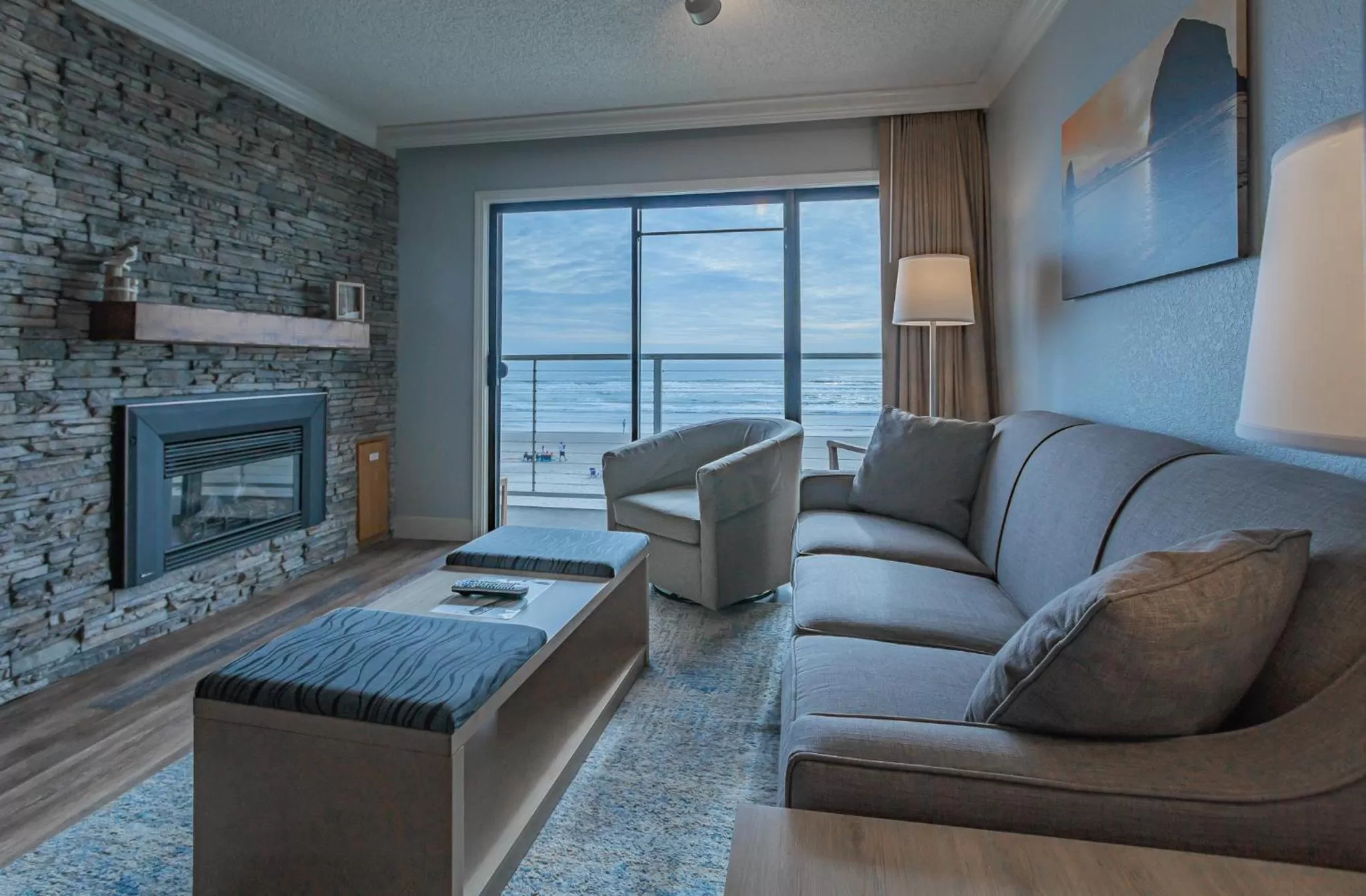 Seating Area in Tolovana Inn