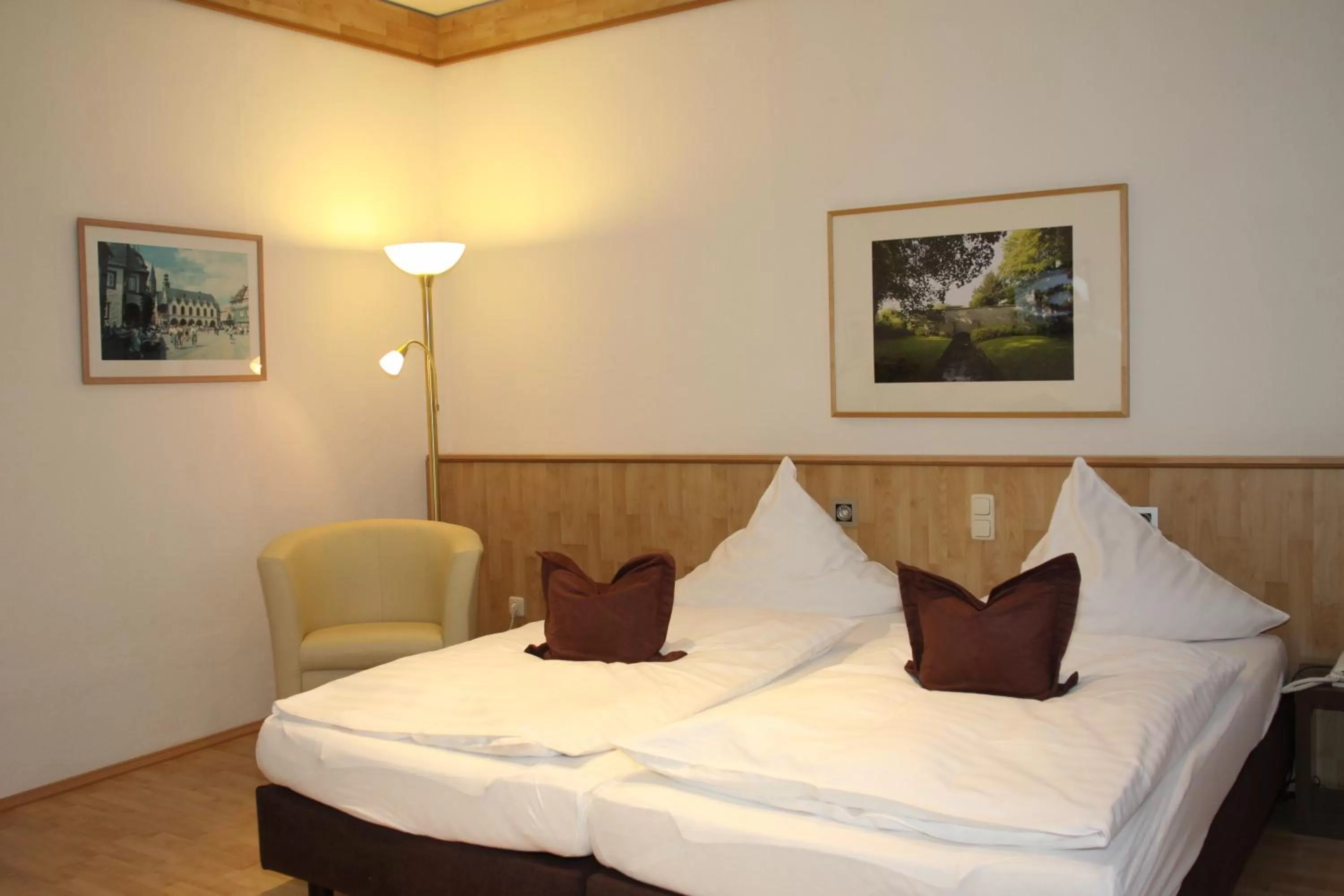 Bed in Hotel Die Tanne