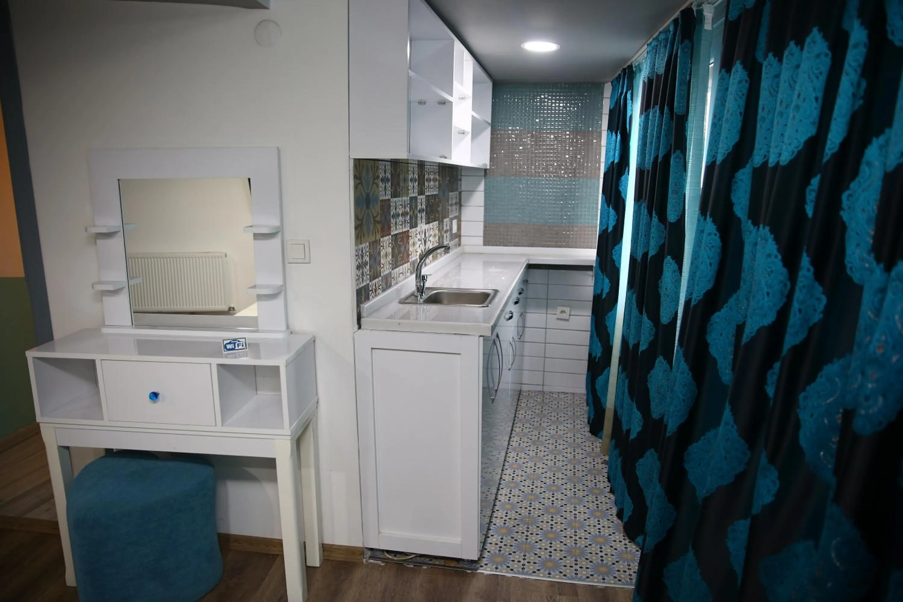 Food and drinks in Minel Hotel