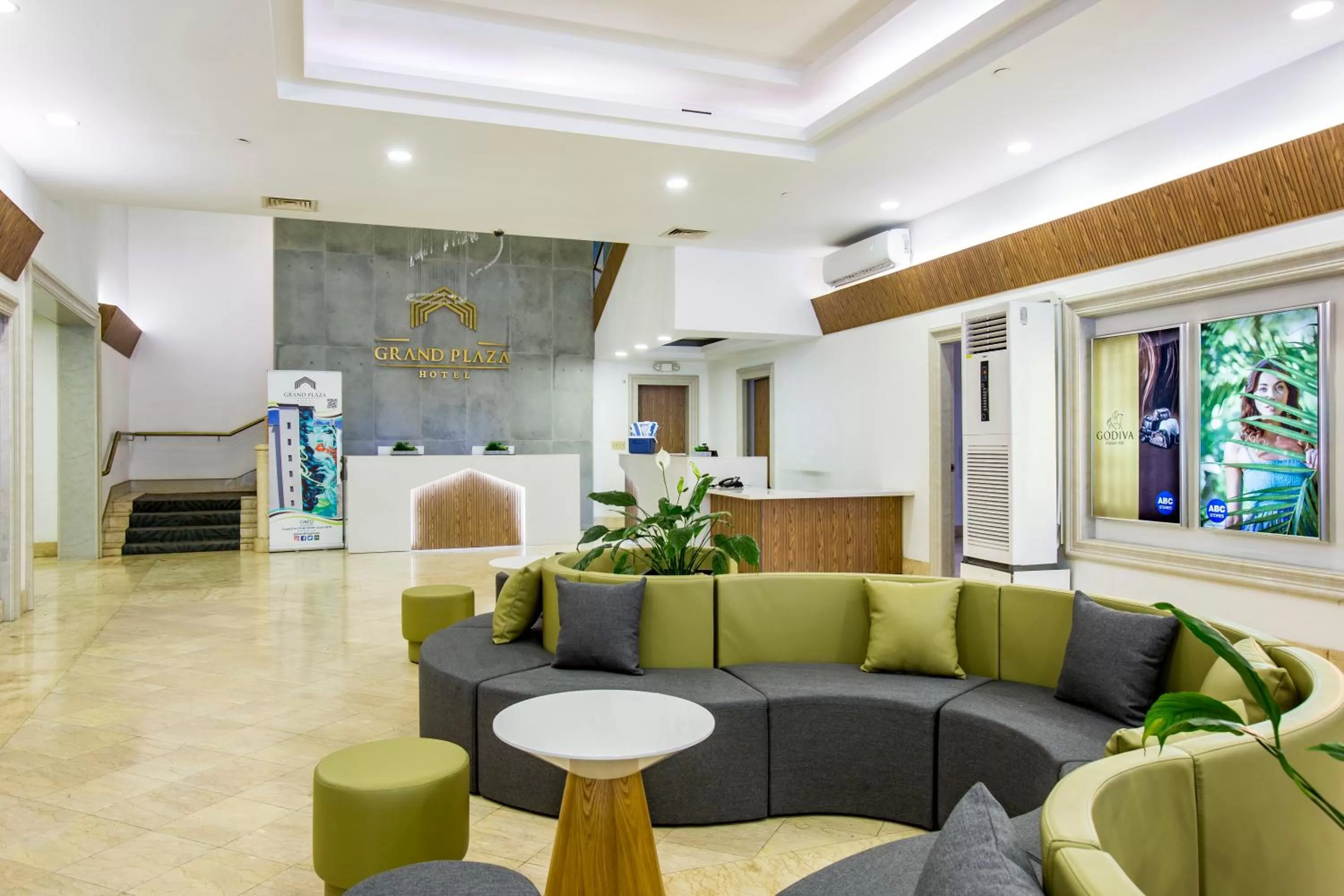 Lobby or reception in Grand Plaza Hotel