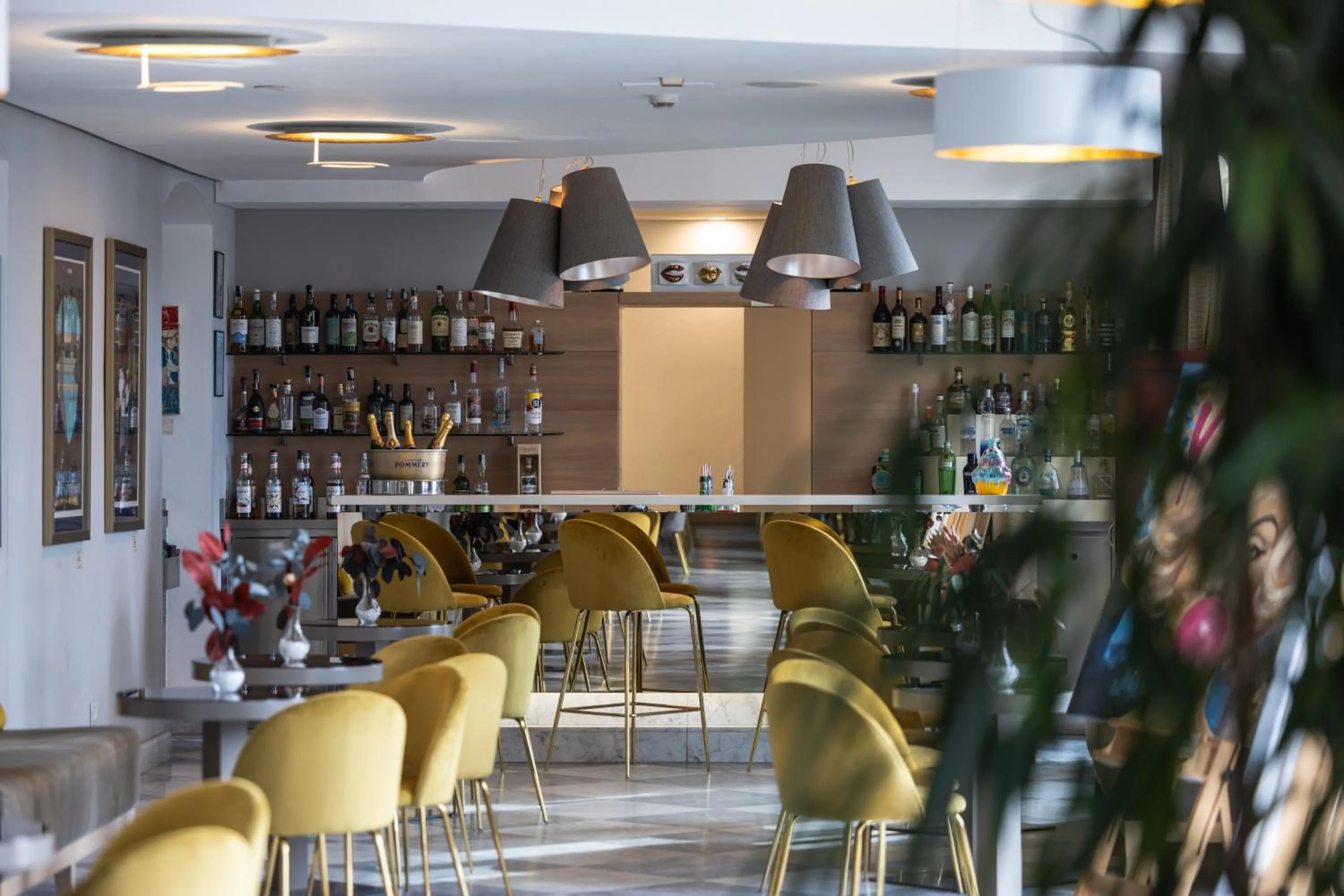 Lounge or bar in Grand Hotel Alassio Beach & Spa Resort - The Leading Hotels of the World