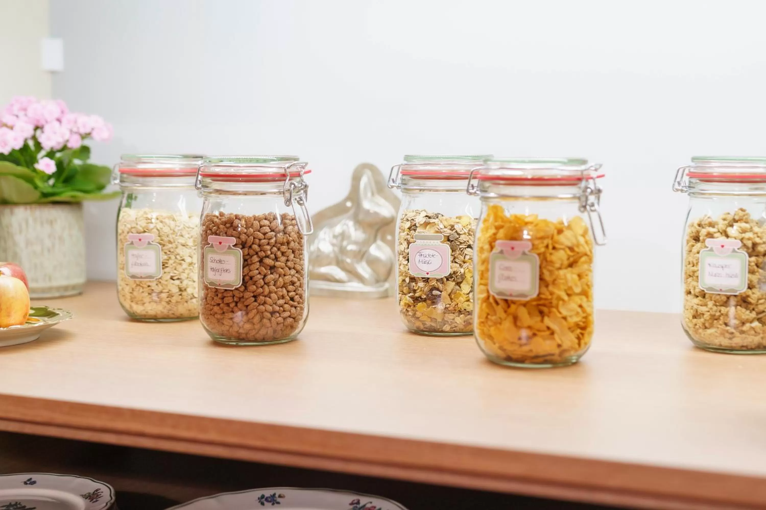 Breakfast in Tante ALMA's Hotel Lasthaus am Ring