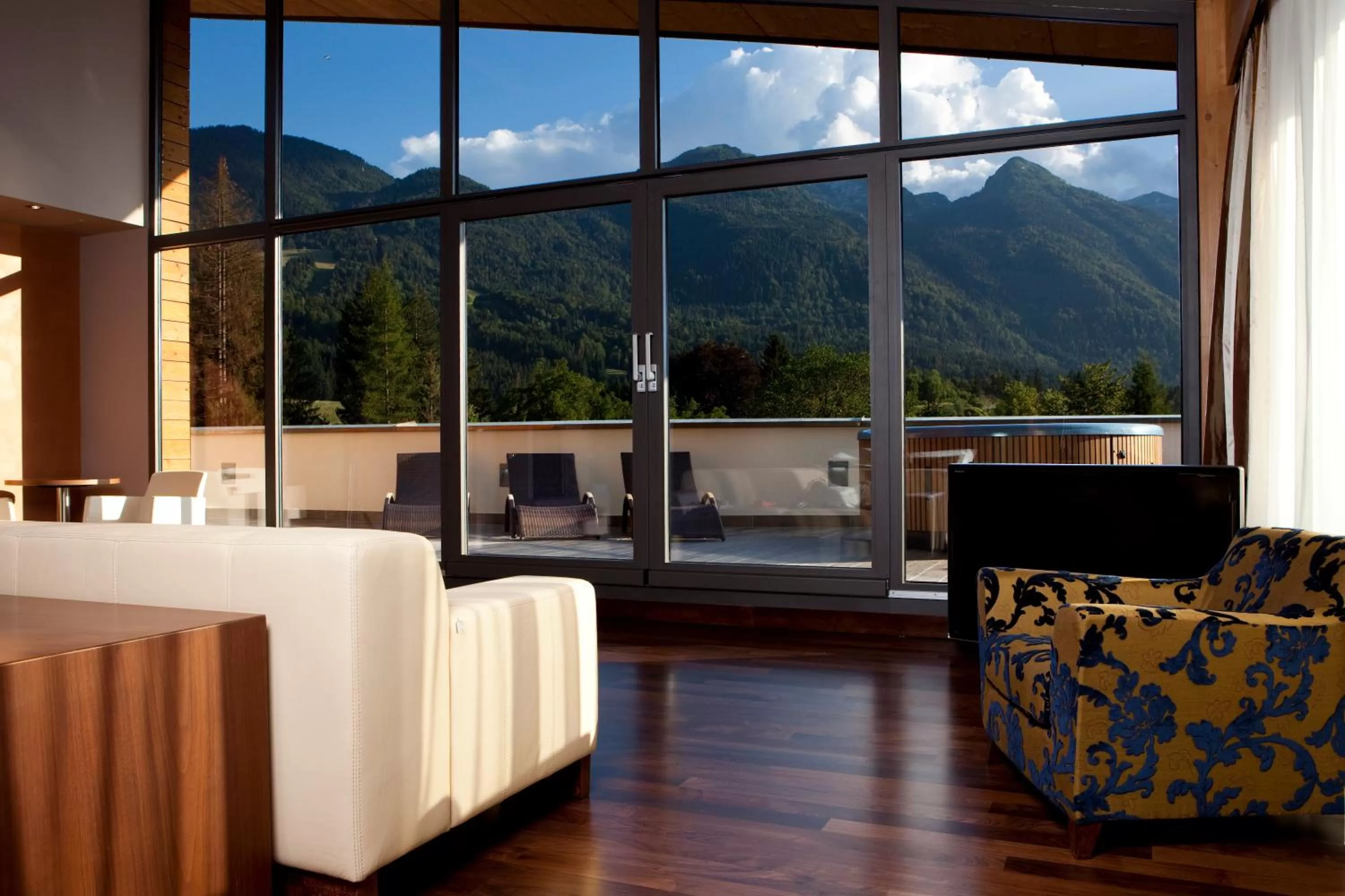 Living room in Bohinj Eco Hotel