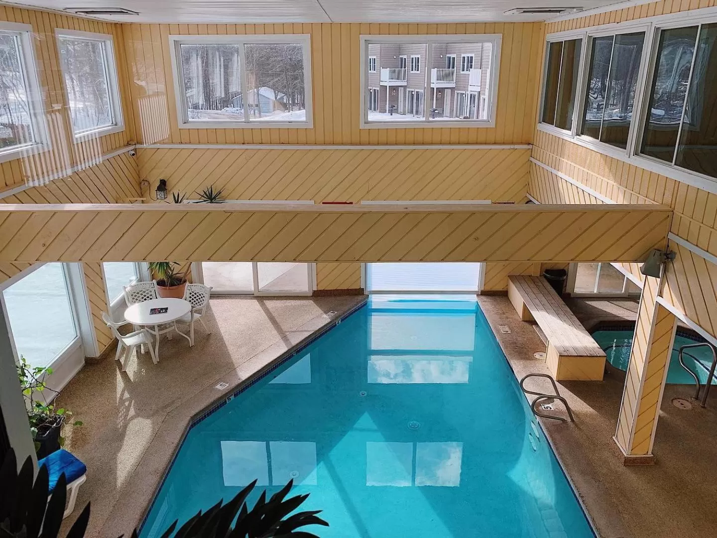 Swimming pool, Pool View in Cathedral Ledge Resort