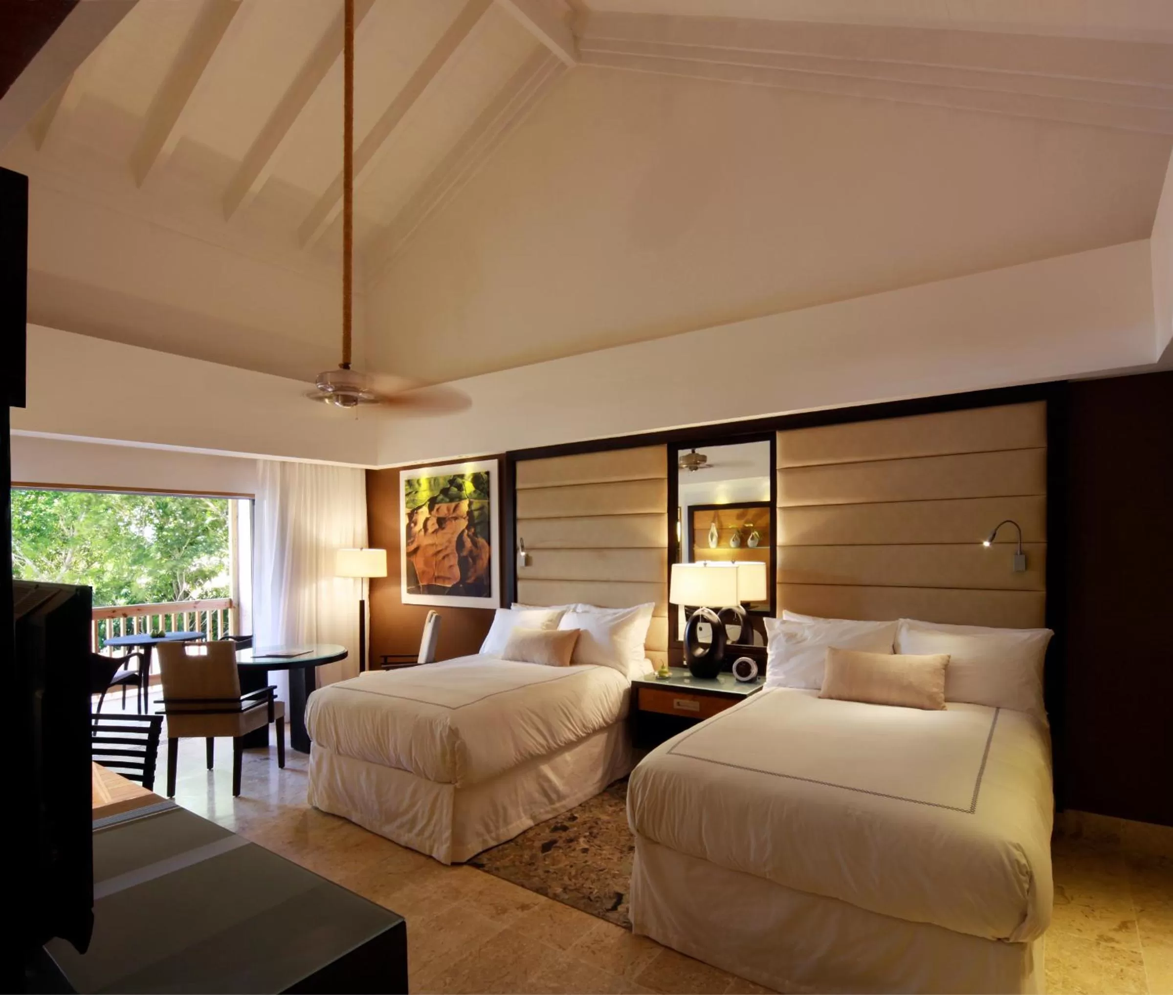 Bed in Casa de Campo Resort & Villas