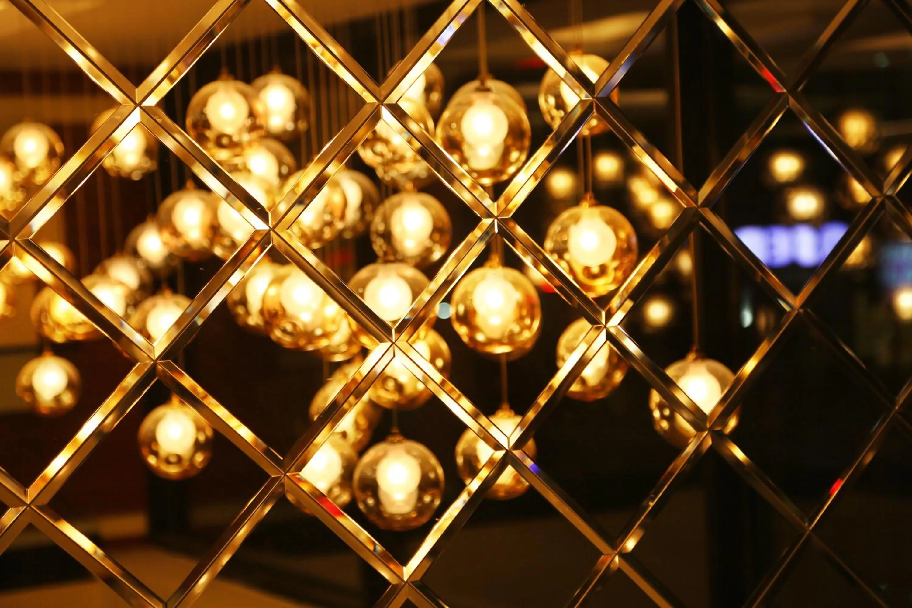 Communal lounge/ TV room in Mard-inn Hotel