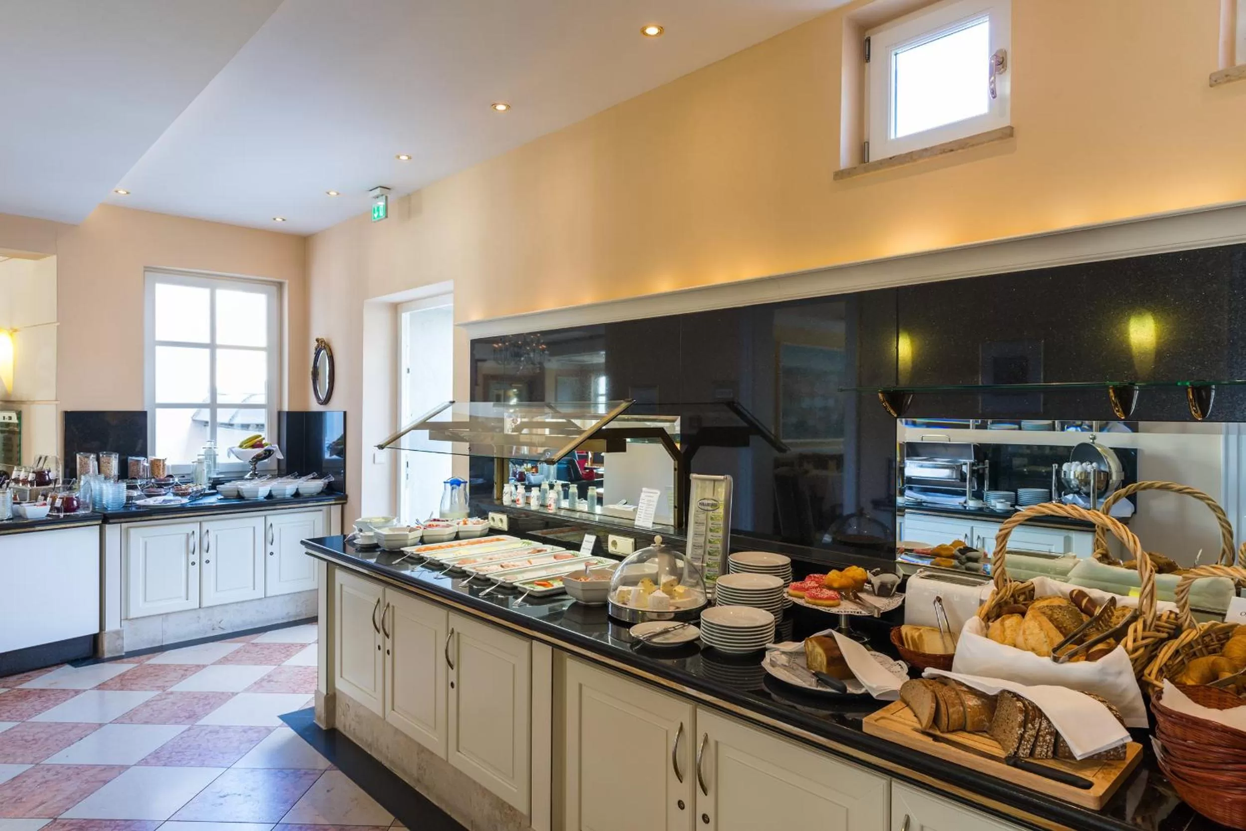 Restaurant/places to eat in Hotel Villa Geyerswörth